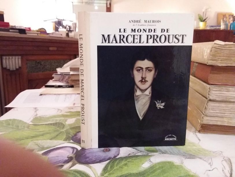 Null Lot d'ouvrages comprenant :
- Marcel PROUST (1871-1922), Un amour de swann,&hellip;