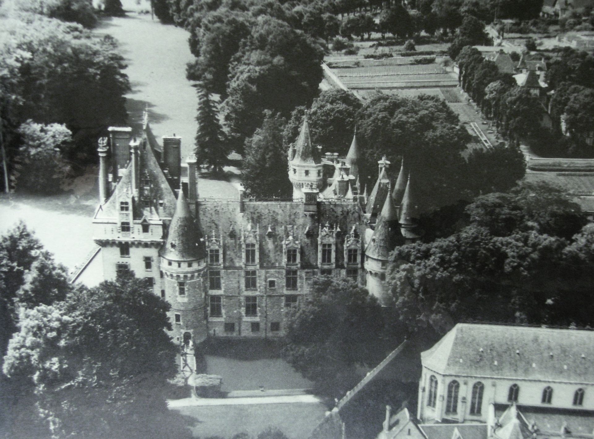 Null [Architecture. Cinéma.] Château de Vigny (Val d’Oise), par Jean Schweder. 1&hellip;