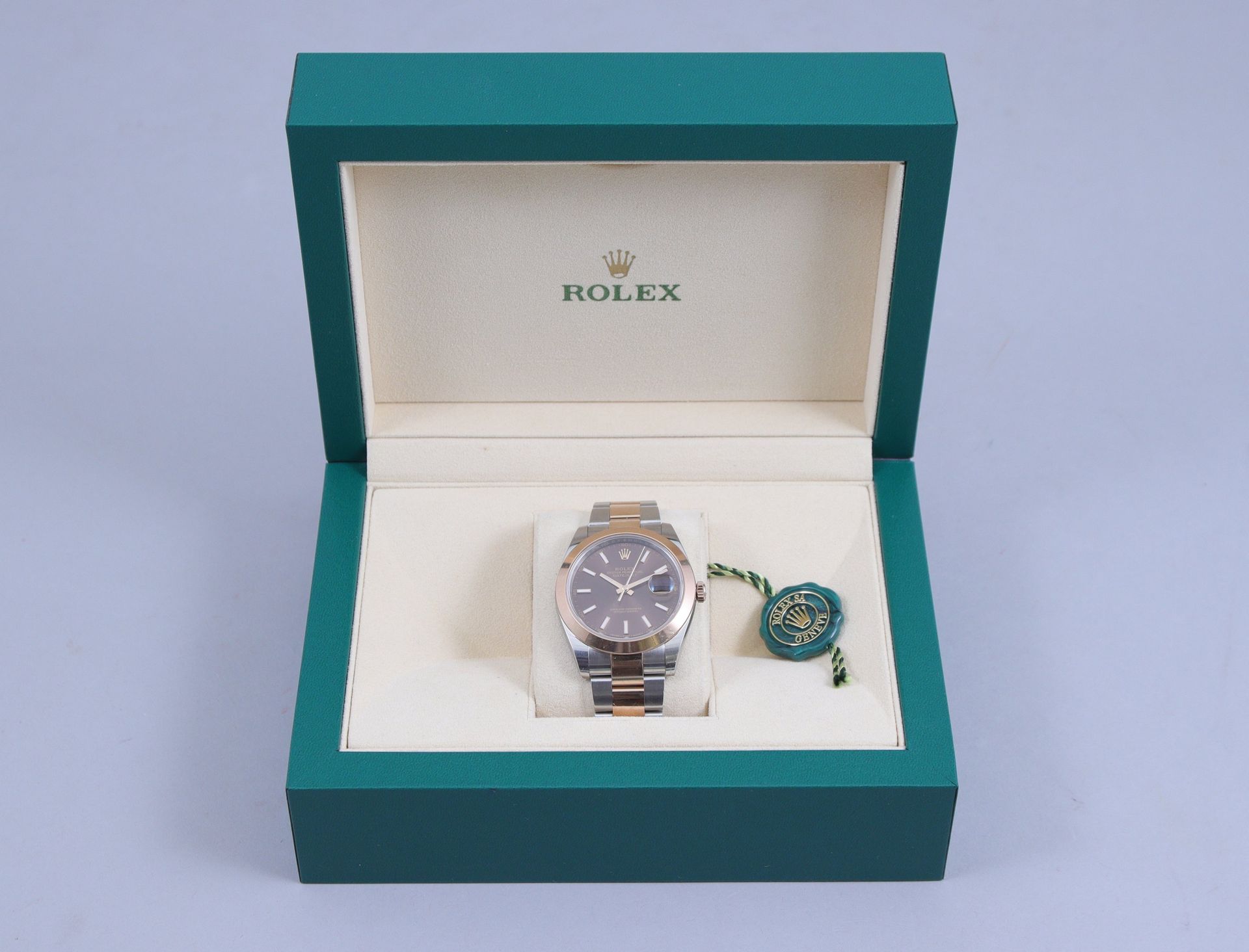 Null Rolex 
Montre bracelet d'homme 

en or rose et acier, modèle oyster perpetu&hellip;