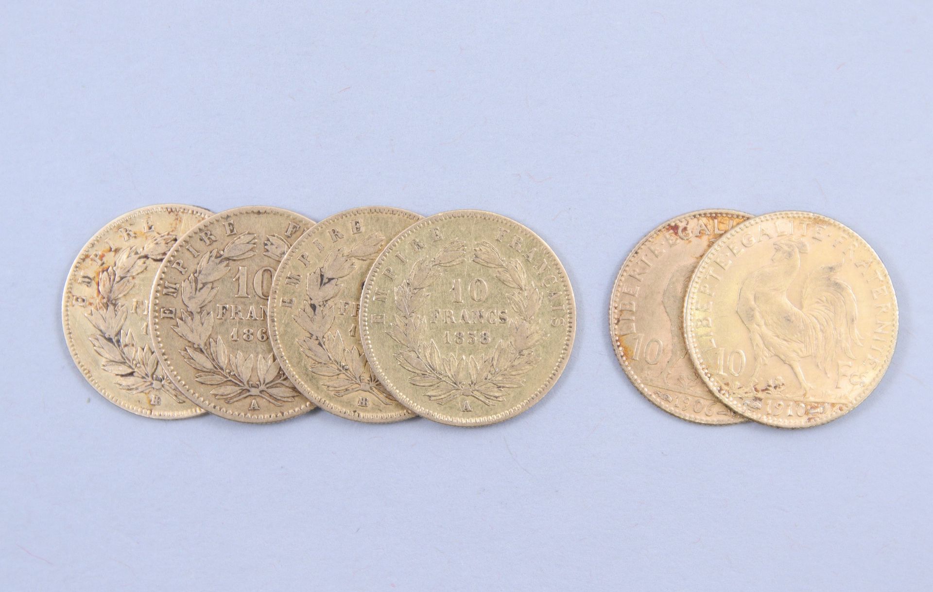 Null FRANCE. 6 PIECES of 10 FRANCS GOLD :
- 3 x Napoleon III bare head, 1858 (2)&hellip;