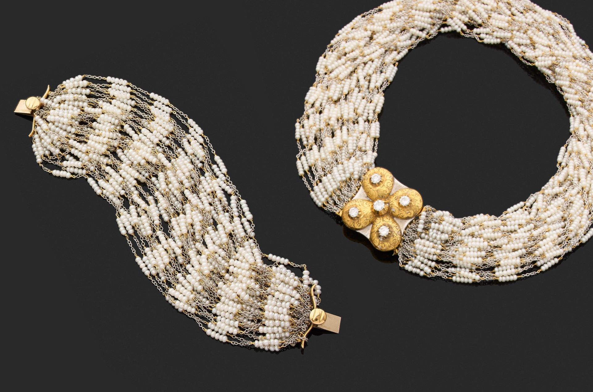 Null Mehrreihige Halskette 

aus 750 Tausendstel Gold, die Glieder wechseln sich&hellip;