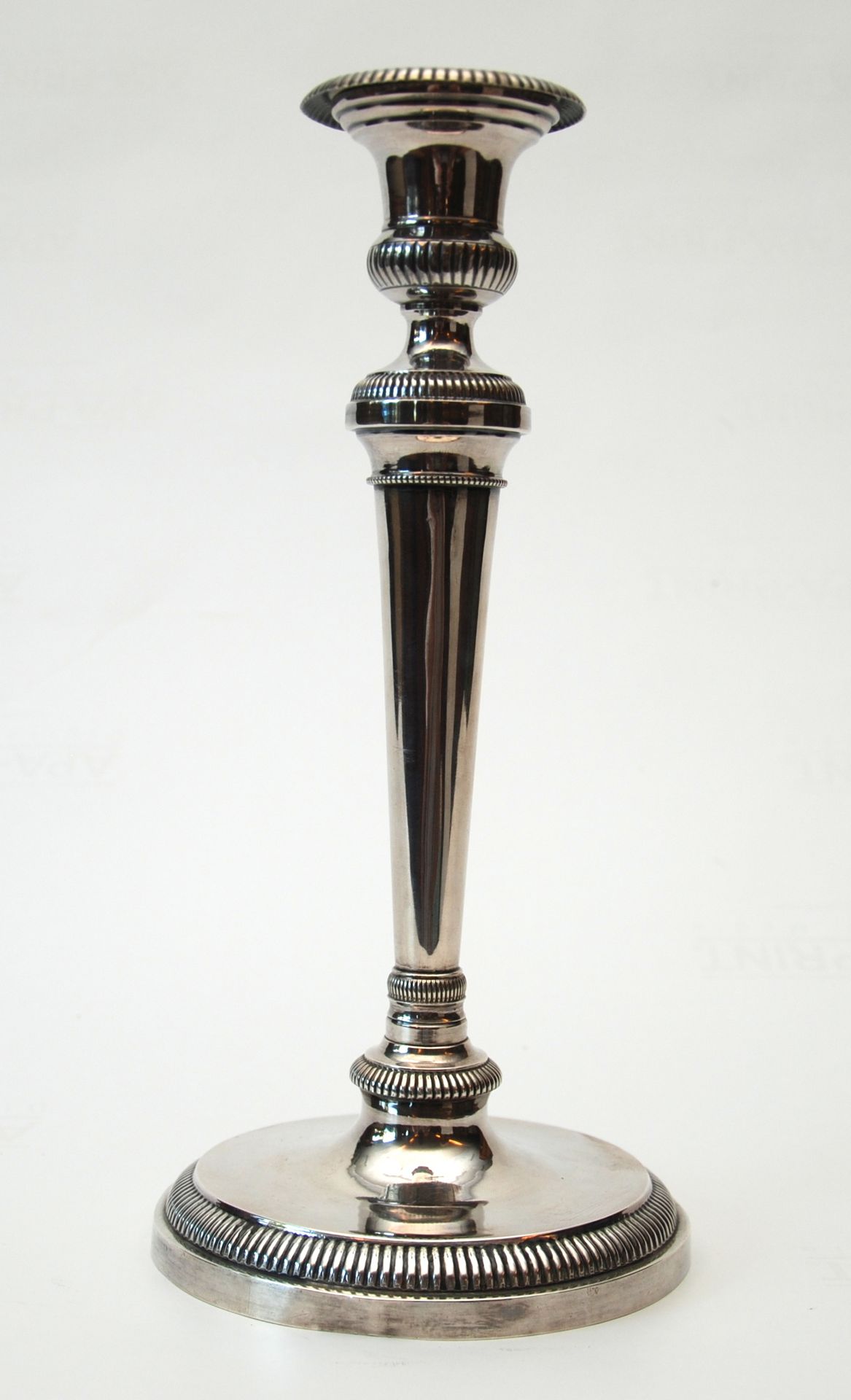 Torino, candeliere in argento, sec. Turin, silver candlestick, 19th century
Dime&hellip;