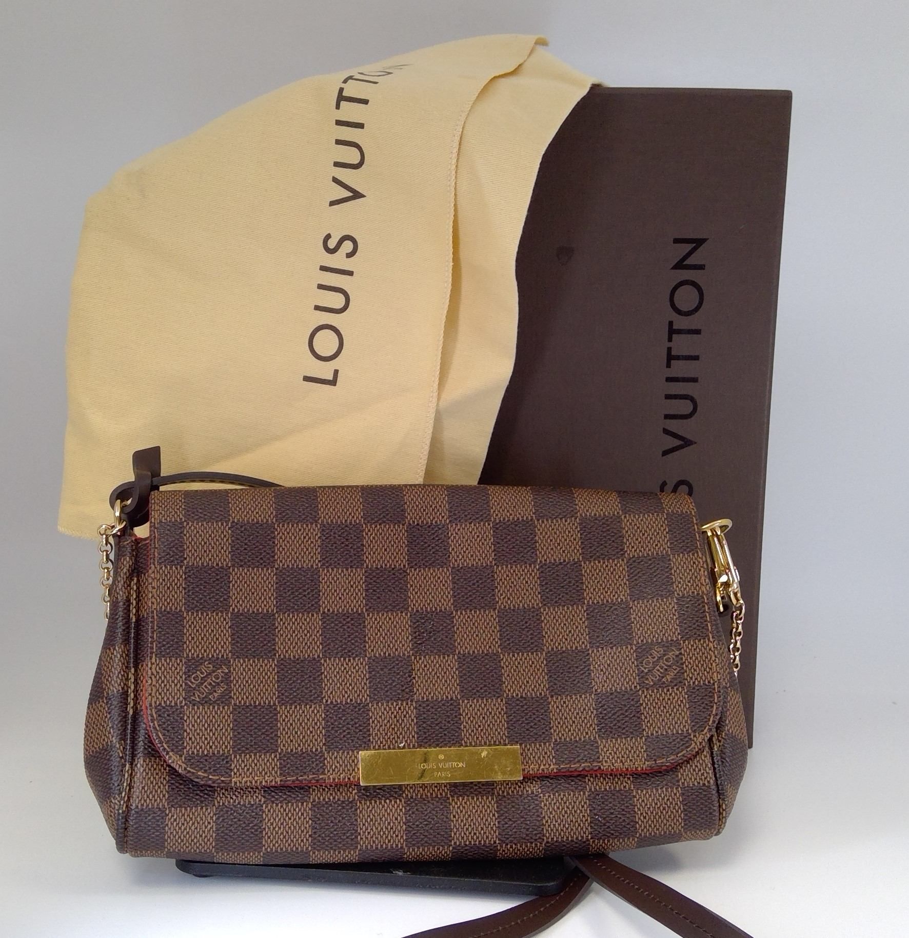 LOUIS VUITTON Shoulder bag coated canvas checkerboard H1…