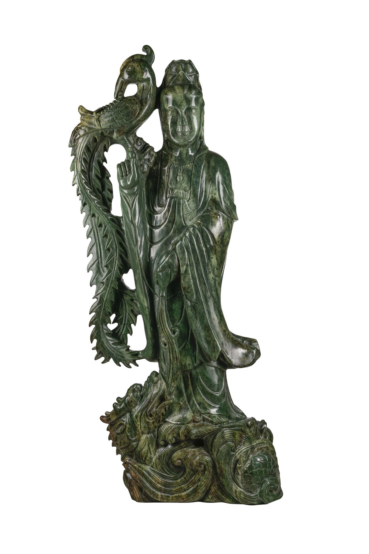 Null Monumentale Guanyin debout, sculpture en jade, Chine, XXe s., sur les flots&hellip;