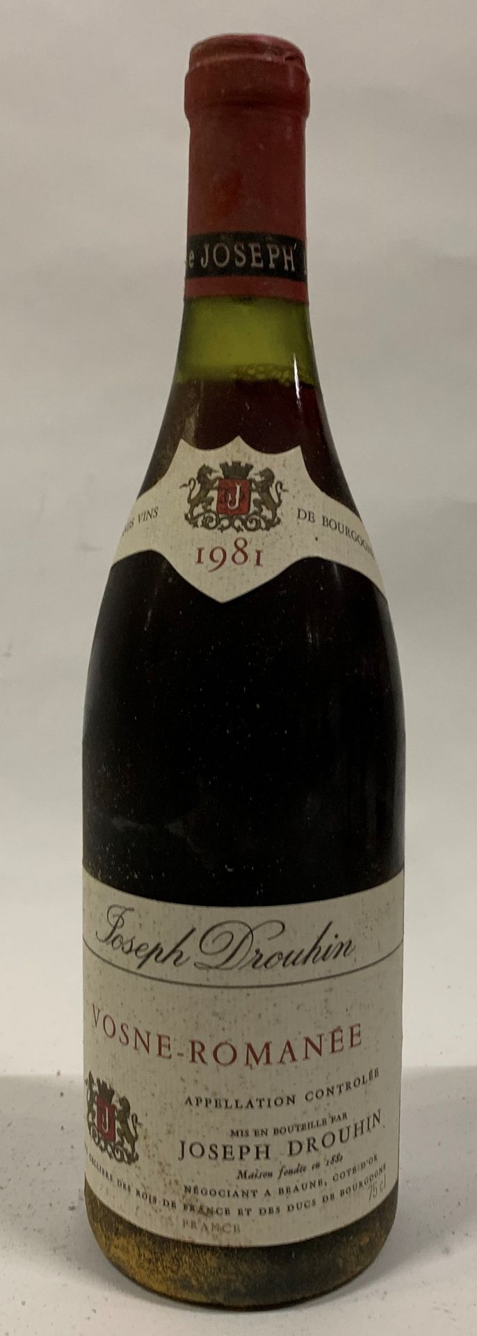 Null ● VOSNE-ROMANÉE | Joseph Drouhin, 1981

12 bouteilles (LB/MB - ELS)

Réf. 8&hellip;