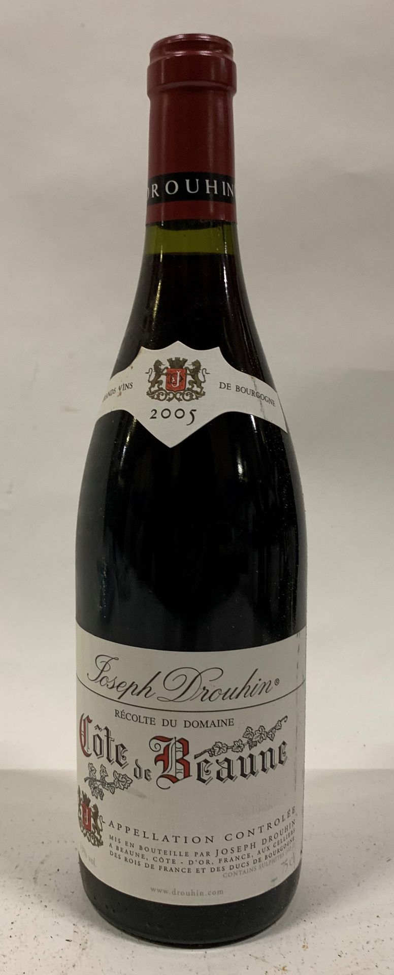 Null ● CÔTE-DE-BEAUNE | Joseph Drouhin, 2005

11 bouteilles

(une étiquette tach&hellip;
