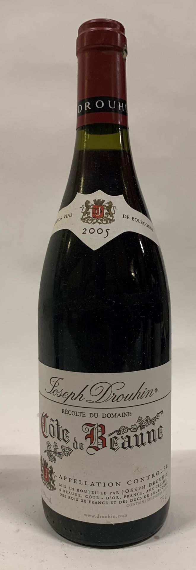 Null ● CÔTE-DE-BEAUNE | Joseph Drouhin, 2005

12 bouteilles

(taches sur des éti&hellip;