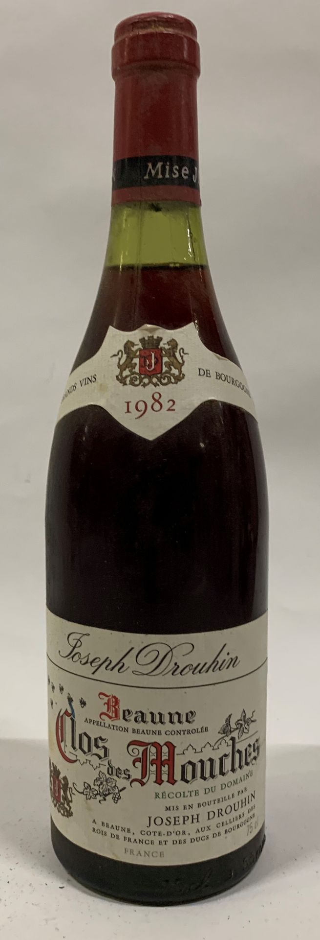 Null ● BEAUNE Premier Cru | Clos des Mouches, Joseph Drouhin, 1982

12 bouteille&hellip;