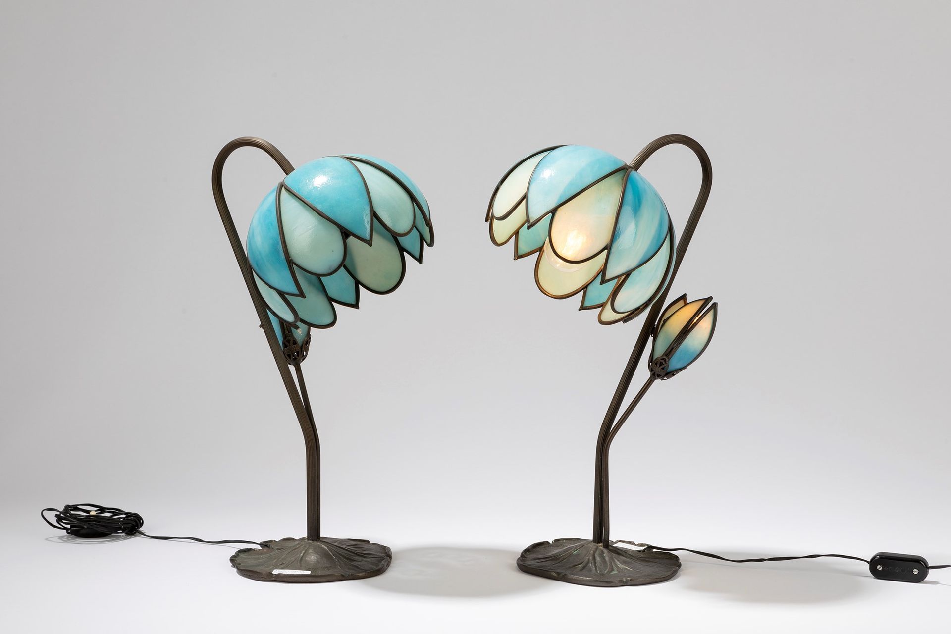 ITALIAN MANUFACTURE Pair of table lamps, 50's period

cm 41 x 16
wrought iron an&hellip;