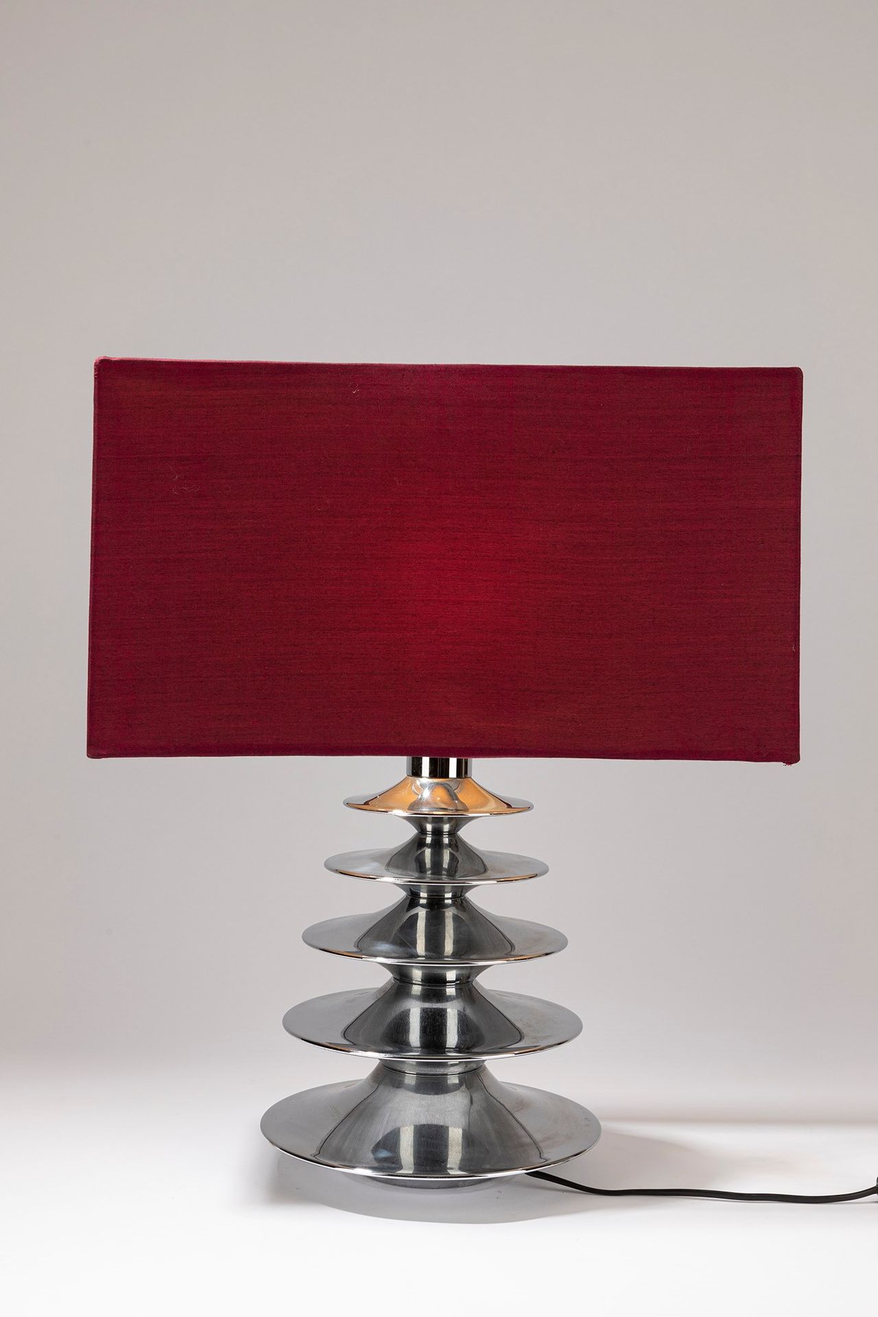 ITALIAN MANUFACTURE Lampe de table, période 70's

cm 50 x 17 x 60 H
acier chromé&hellip;