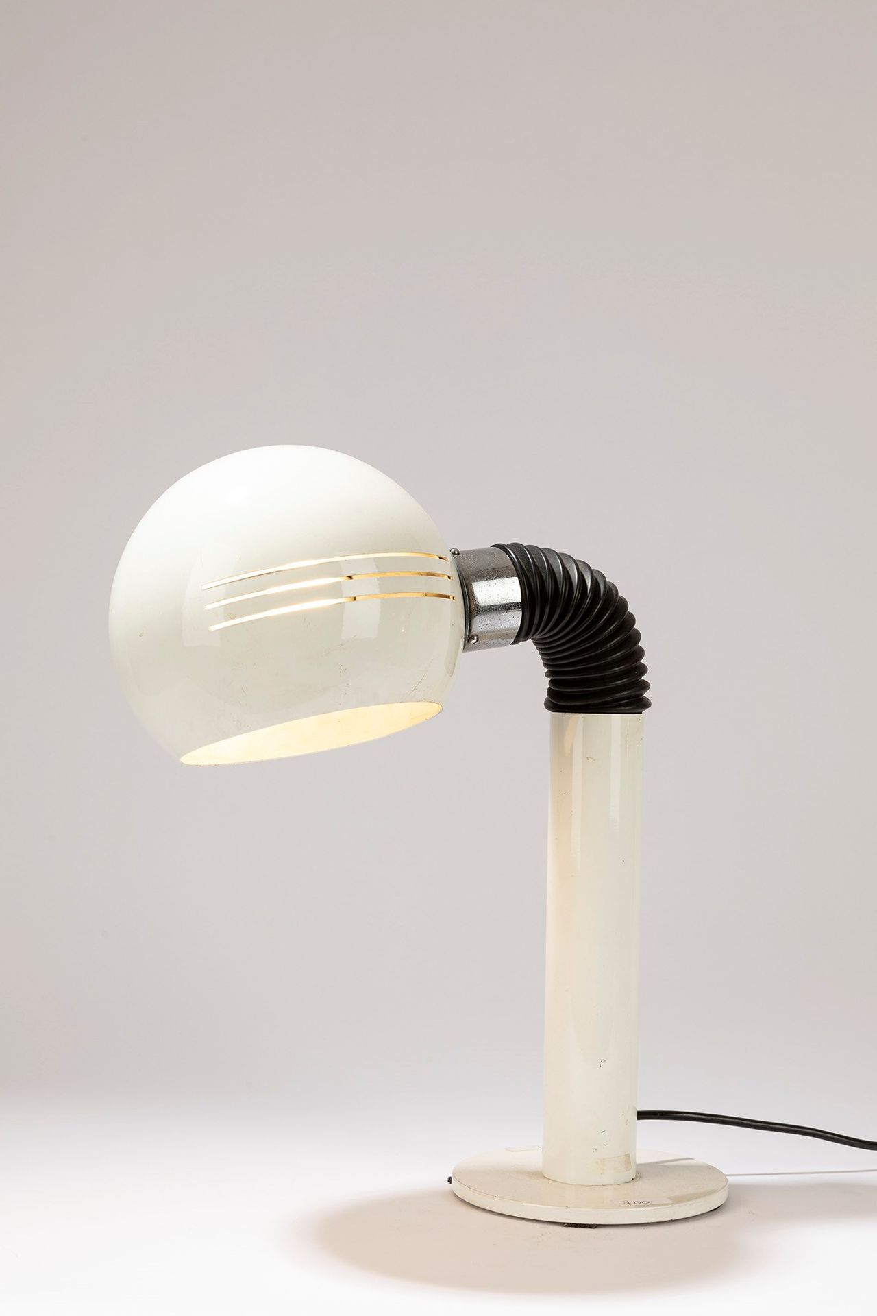 Manifattura Italiana Lampe de bureau, 1968

cm 20 x 32 x 54 H
Periscope, de Dani&hellip;