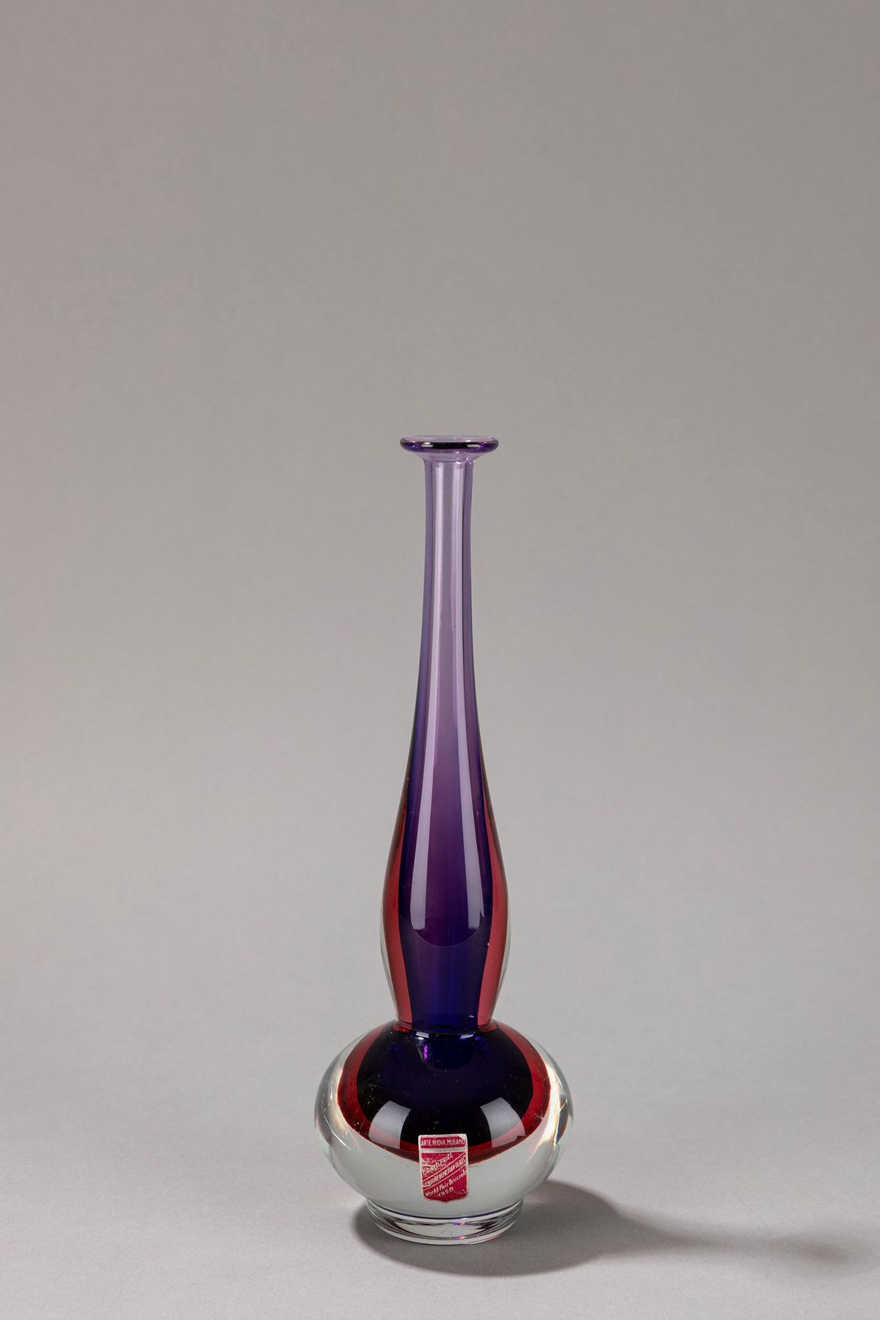 ARTE NUOVA MURANO Vase, 1960 ca.

H 26 cm x 8,5 cm
sommerso blown glass.

Origin&hellip;