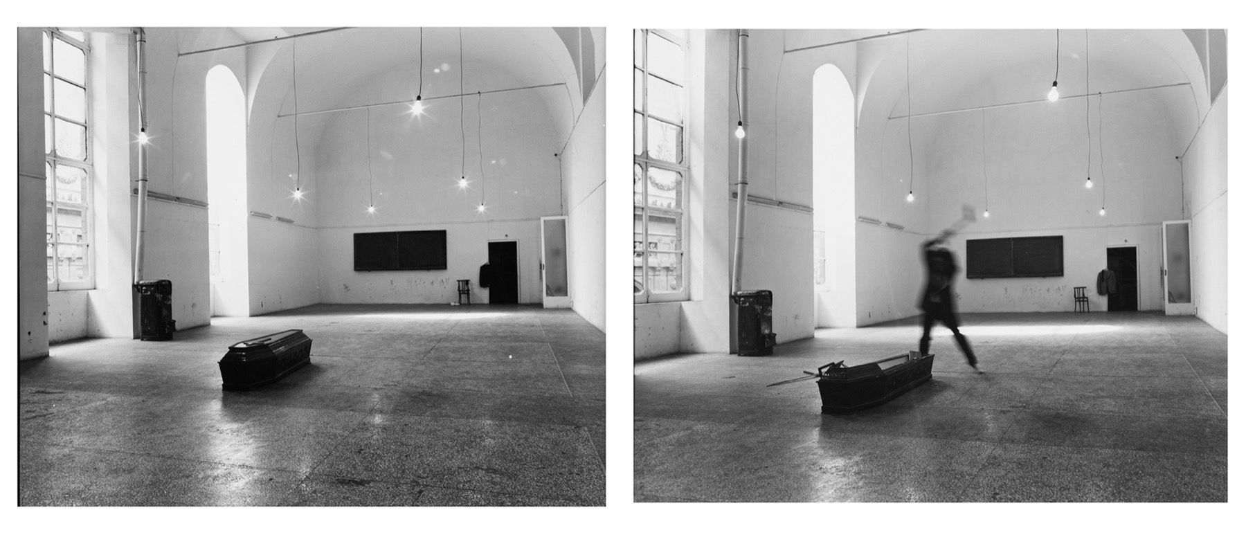 Mimmo Jodice G.皮萨尼毁坏他的棺材，1972年

两张古老的明胶银版画
6.9 x 9.4 英寸。(6.4 x 7.7 in. Picture) &hellip;