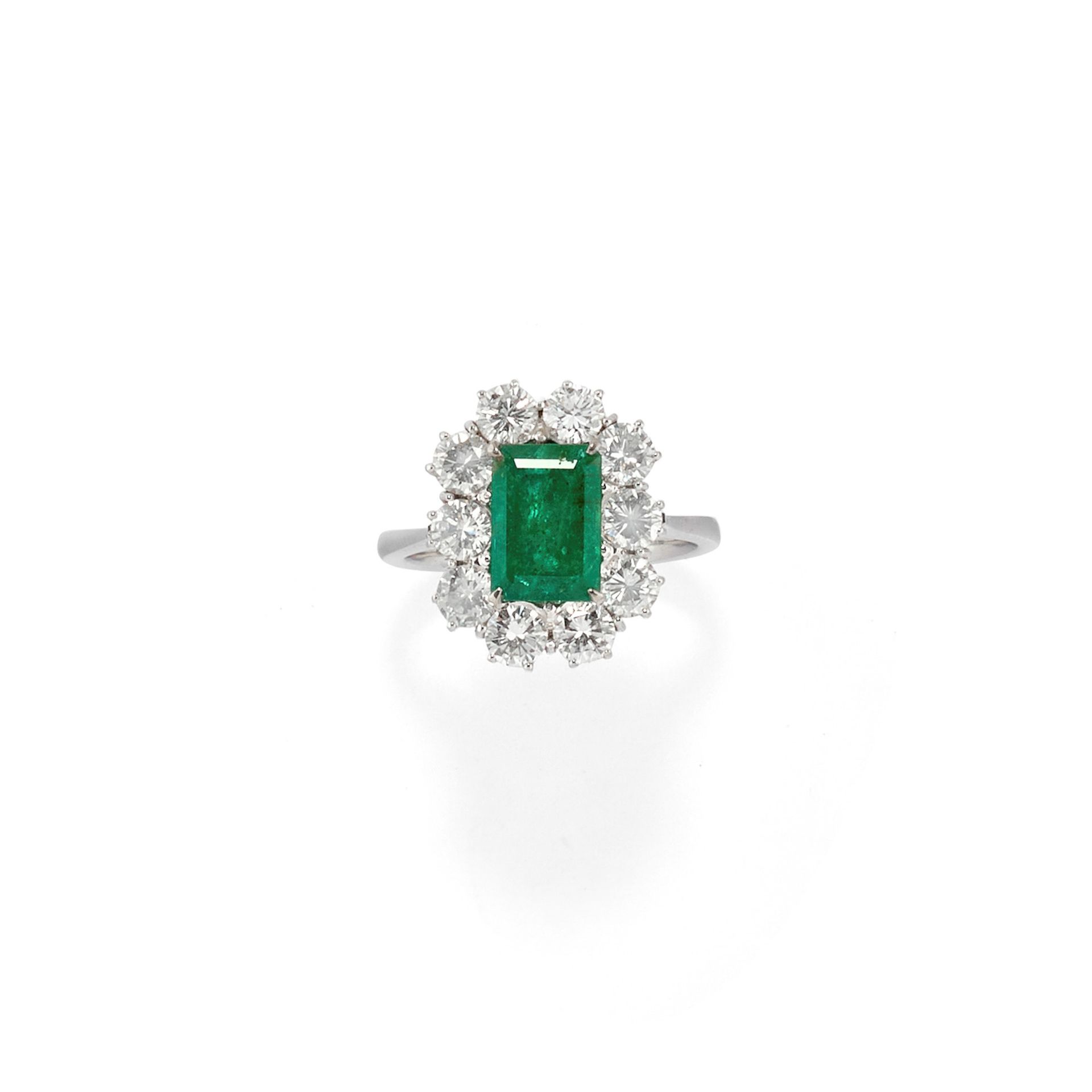 Null A 18K white gold, emerald and diamond ring. 


 

Cut emerald approx. Ct. 2&hellip;