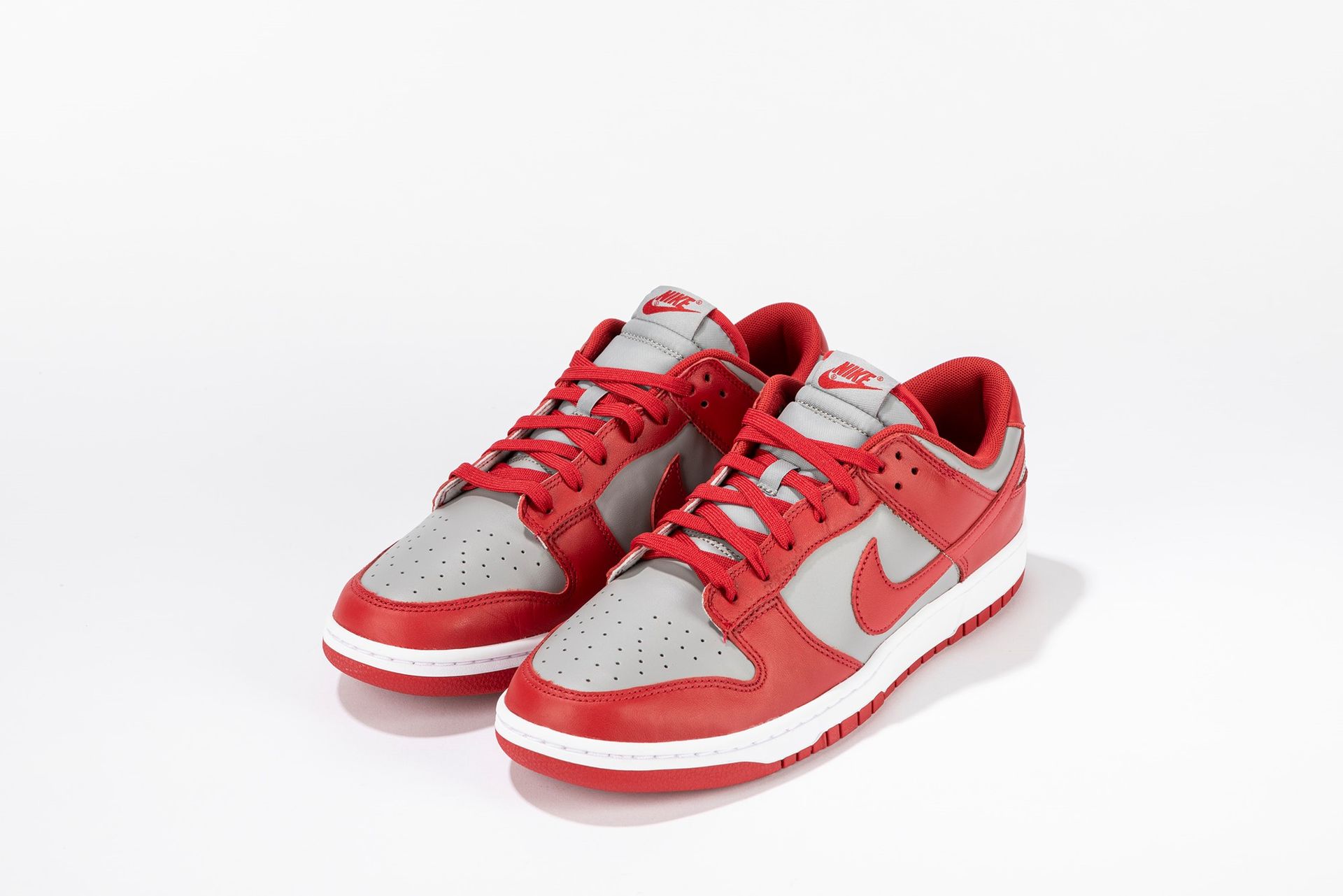 NIKE Dunk Low UNLV | Taille US 12 EUR 46, 2021


Nike Dunk Low UNLV

Taille US 1&hellip;