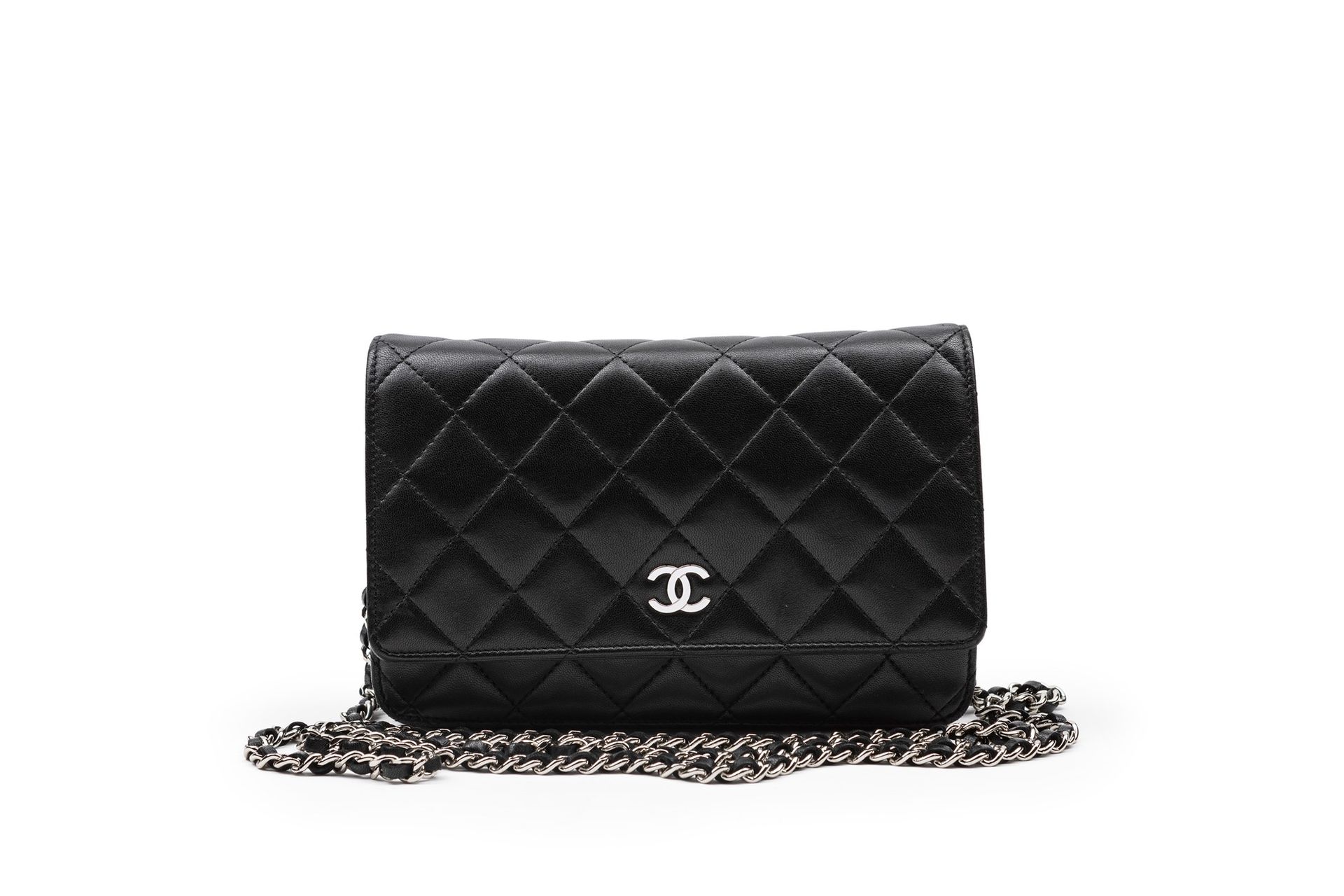 Chanel Sac à bandoulière avec portefeuille et chaîne, 2009


Wallet On Chain sac&hellip;