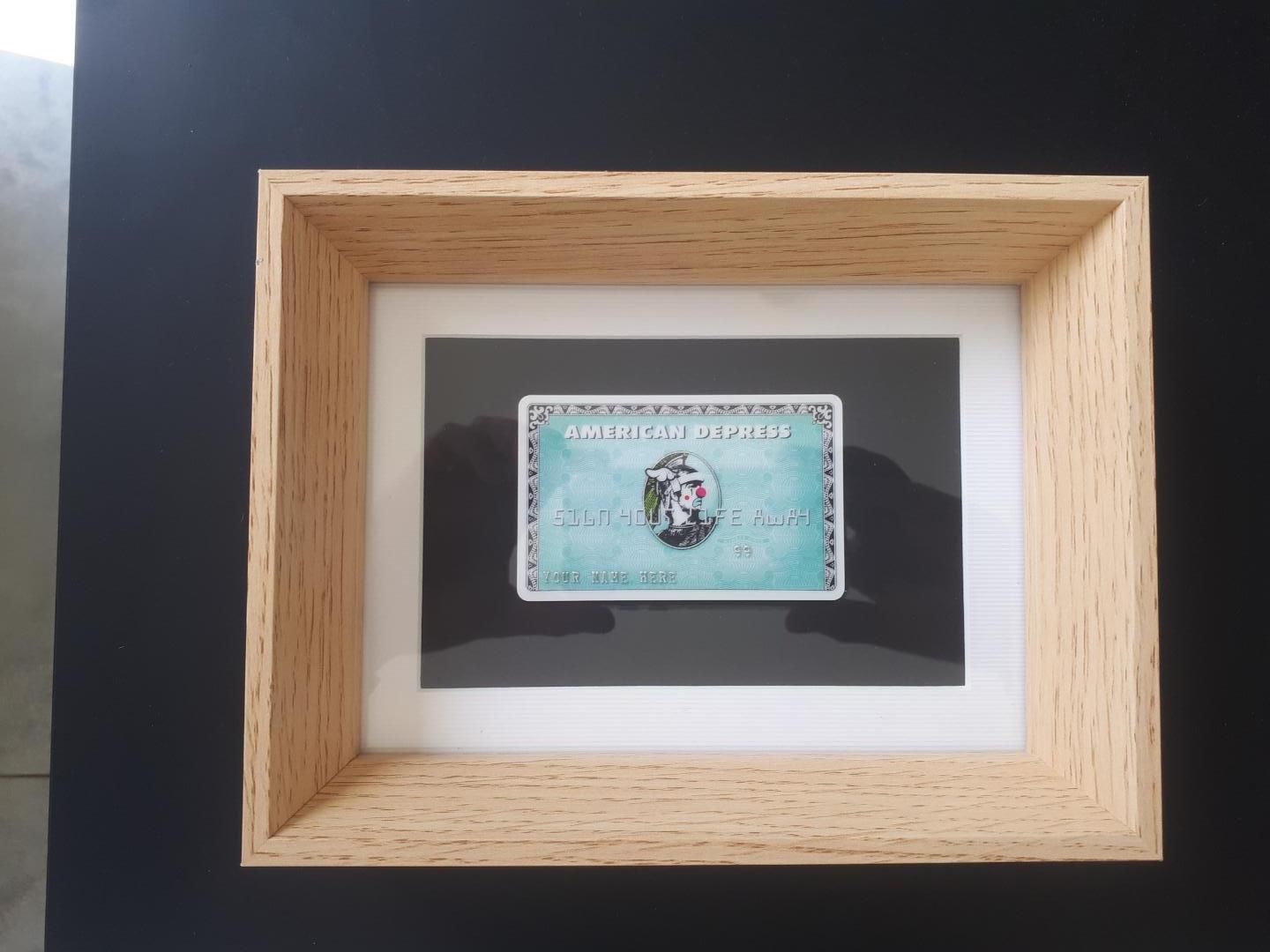 Null D*FACE 

美国抑郁症, 2008

带有艺术家印章的银行卡/丝网印刷品 - 伦敦的Stolenspace画廊

5,4x8,5厘米