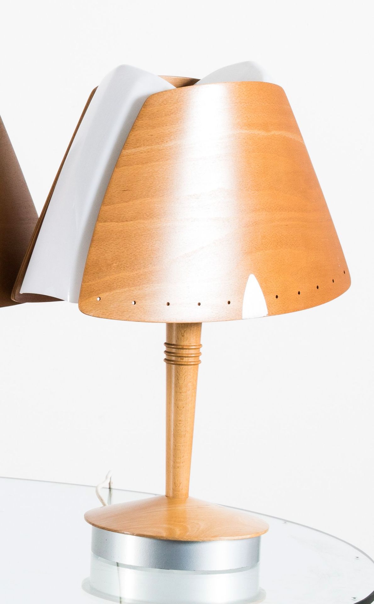 Null Soren ERIKSEN 

 Table lamp in light wood, circular metal base, wood and me&hellip;