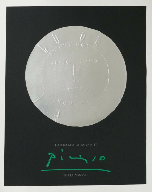 Null Pablo PICASSO 

向莫扎特致敬, 2000.

石版画在版上签名。黑纸上的浮雕银印。NN/600。

90x70厘米。