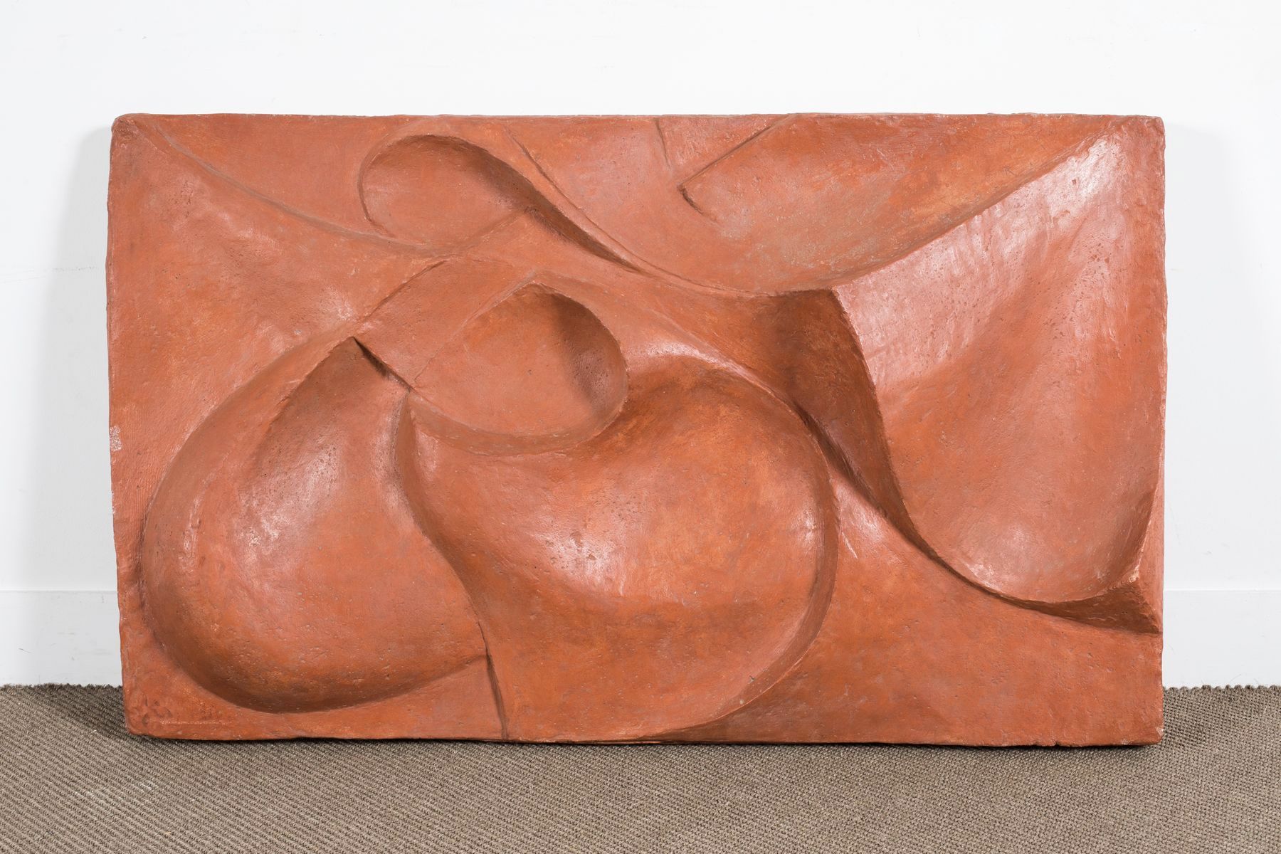 Null 约1970年 

陶器浮雕，装饰有风格化的人物。匿名的工作。

66x110厘米。