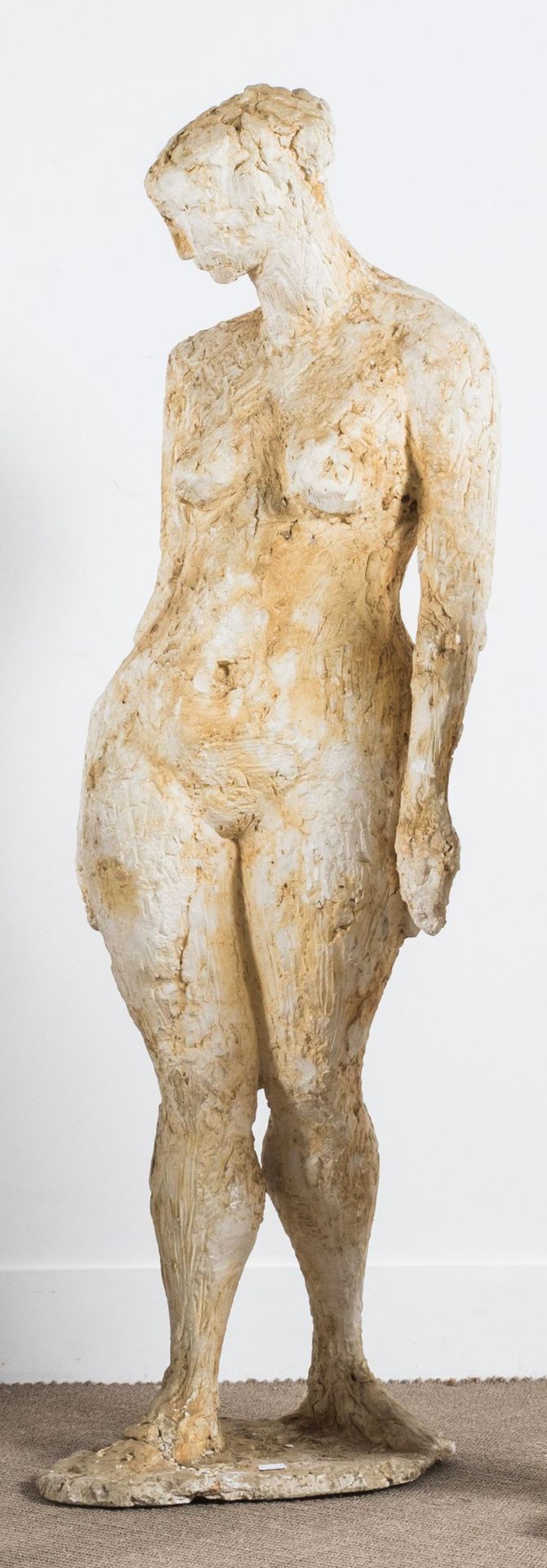 Null Denise JEROME 

站立的女人。约1970年。

石膏雕塑，独特的作品。

 身高129厘米。