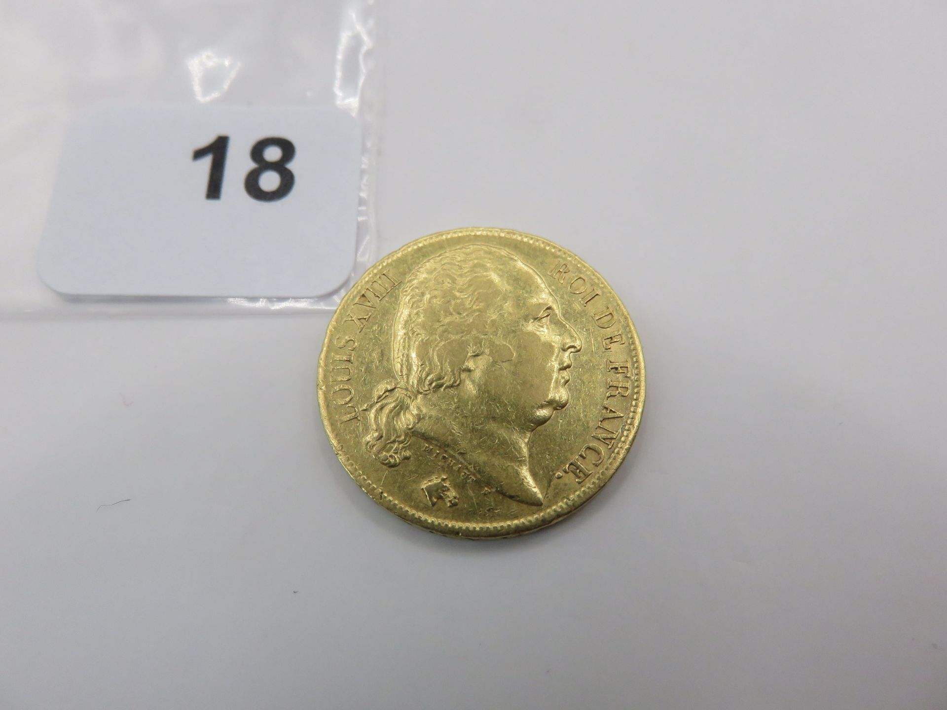 Null Monnaie or - France - 20 Francs Louis XVIII tête nue 1817 A Paris TTB