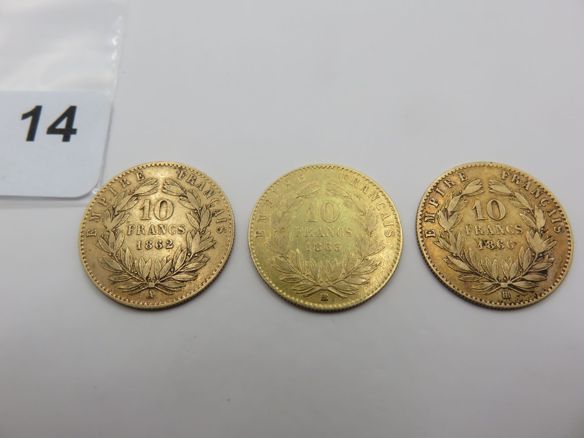 Null Monnaies or - France - Lot de 3 x 10 Francs Napoléon III tête laurée : 1862&hellip;