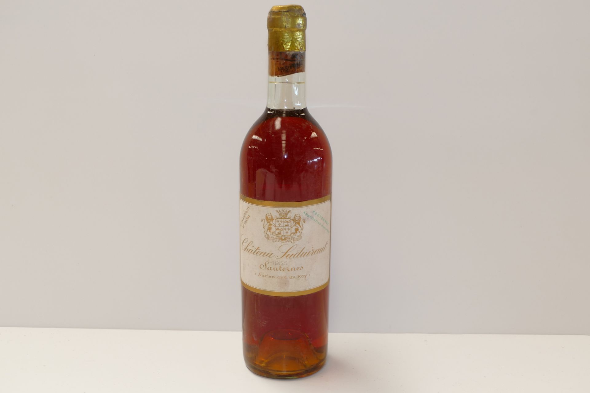 Null 1 Btle Château Suduiraut 1955 1er CC Sauternes cápsula dañada etiqueta lige&hellip;