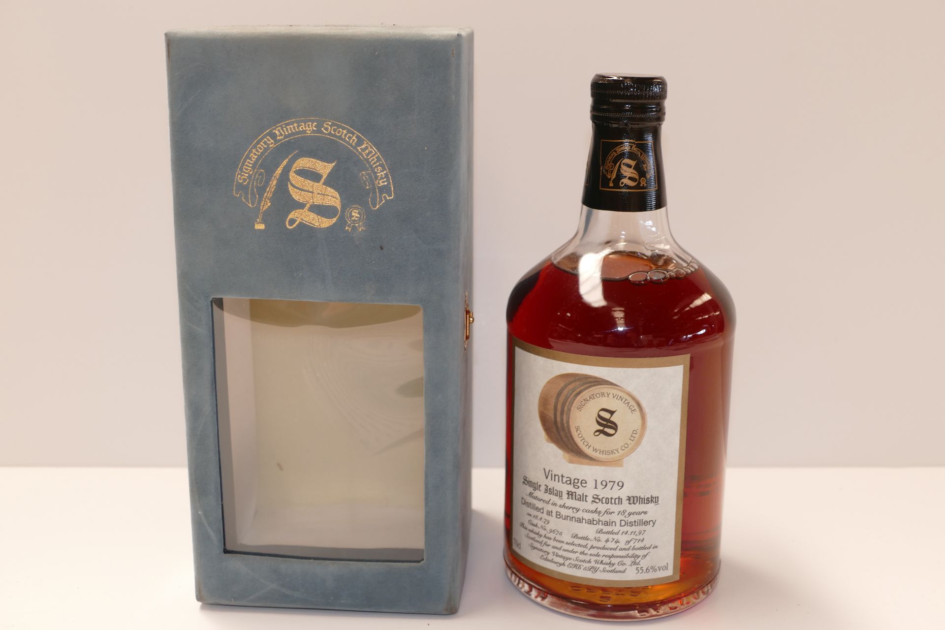 Null 1 Btle Whisky Bunnahabhain Distillery Vintage 1979 Destilliert am 18.4.79 A&hellip;