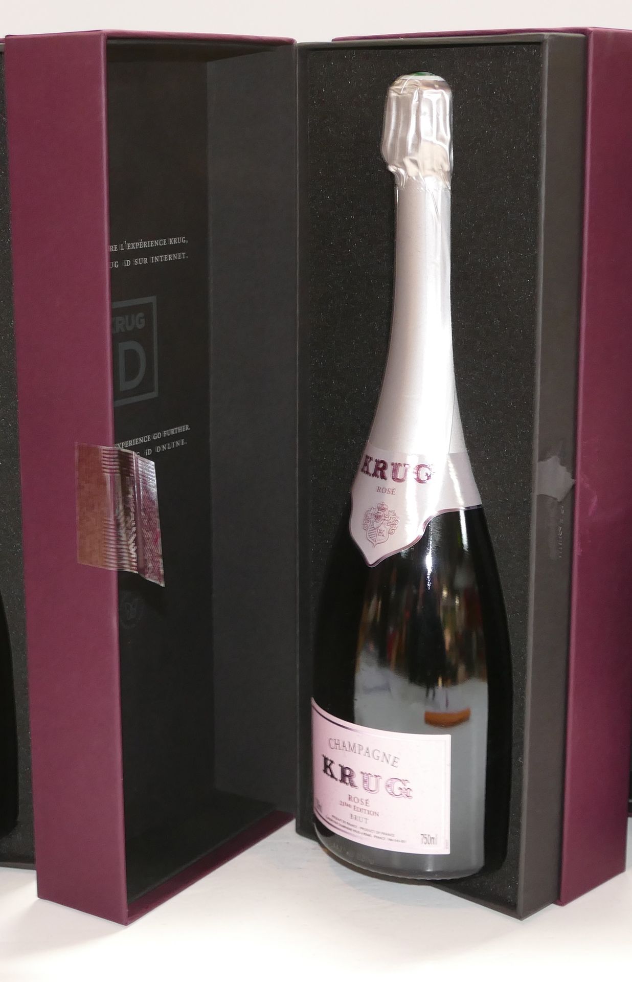Null 1 Btle Champagne Krug rosé 21st edition in IC box 10/10 Experts : Emilie et&hellip;