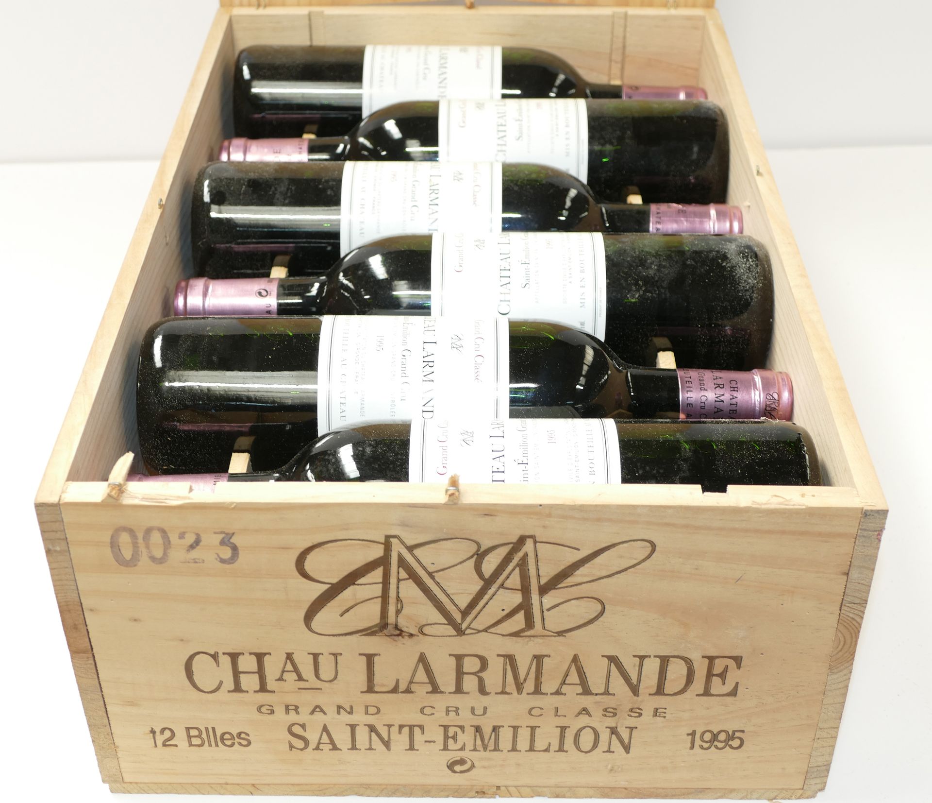 Null 12 Btles Château Larmande 1995 GCC Saint Emilion in originaler Holzkiste IC&hellip;