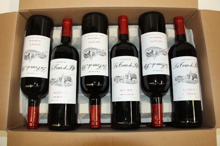 Null 12 Btles Château La Tour de By 2015 Cru Bourgeois Médoc IC 10/10 PM Inklusi&hellip;