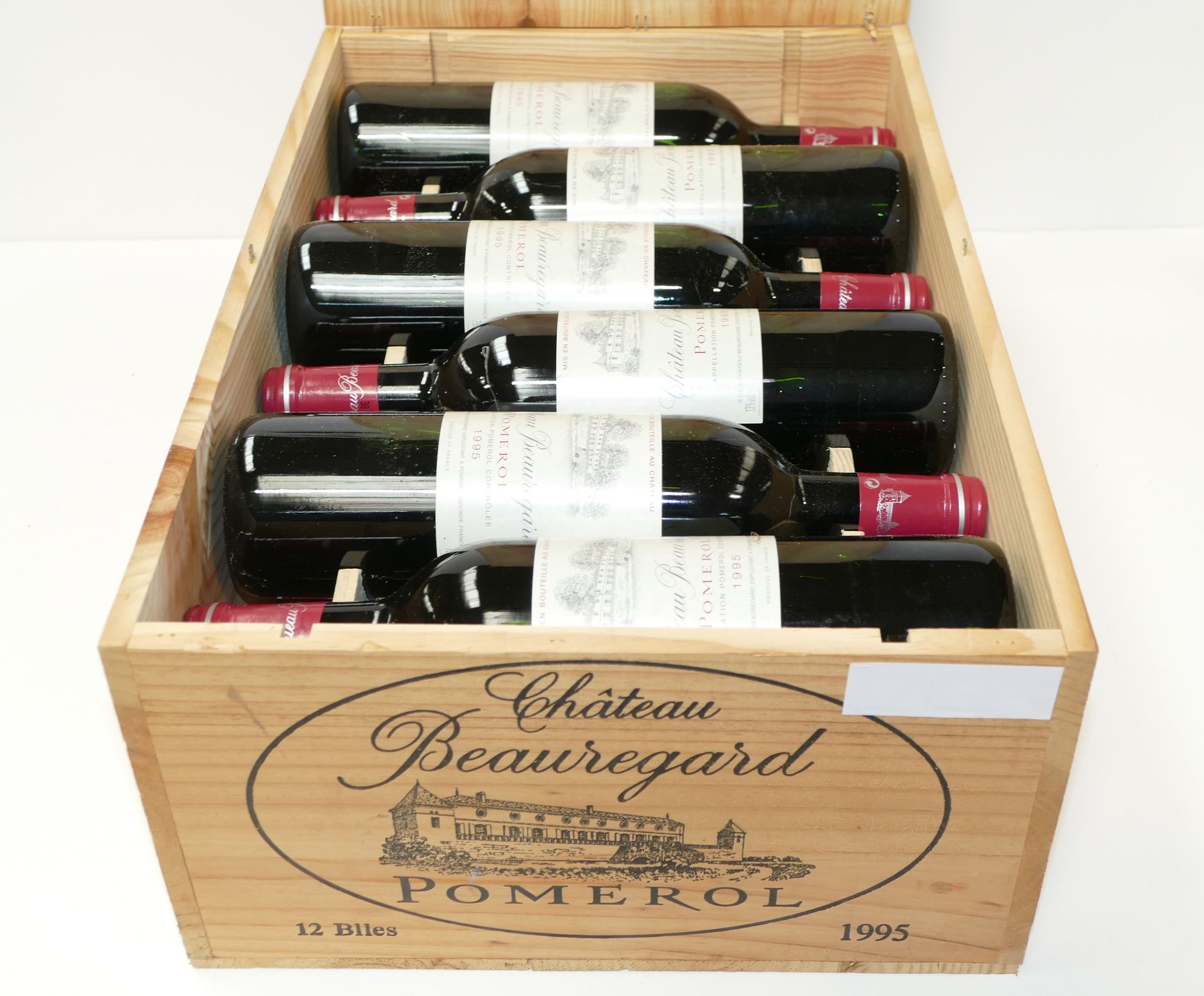 Null 12 Btles Château Beauregard 1995 Pomerol en estuche de madera original IC 1&hellip;