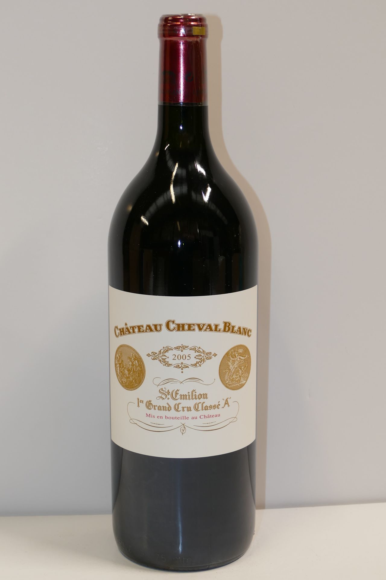 Null 1 Magnum Château Cheval Blanc 2005 1er GCCA Saint Emilion Experto : Emilie &hellip;