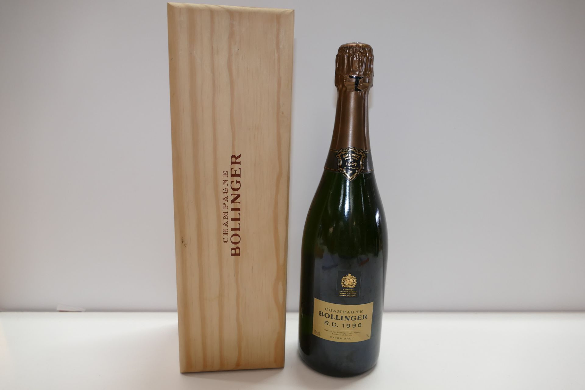 Null 1 Btle Champagne Bollinger R.D. 1996 in scatola di legno IC 10/10 Esperto: &hellip;