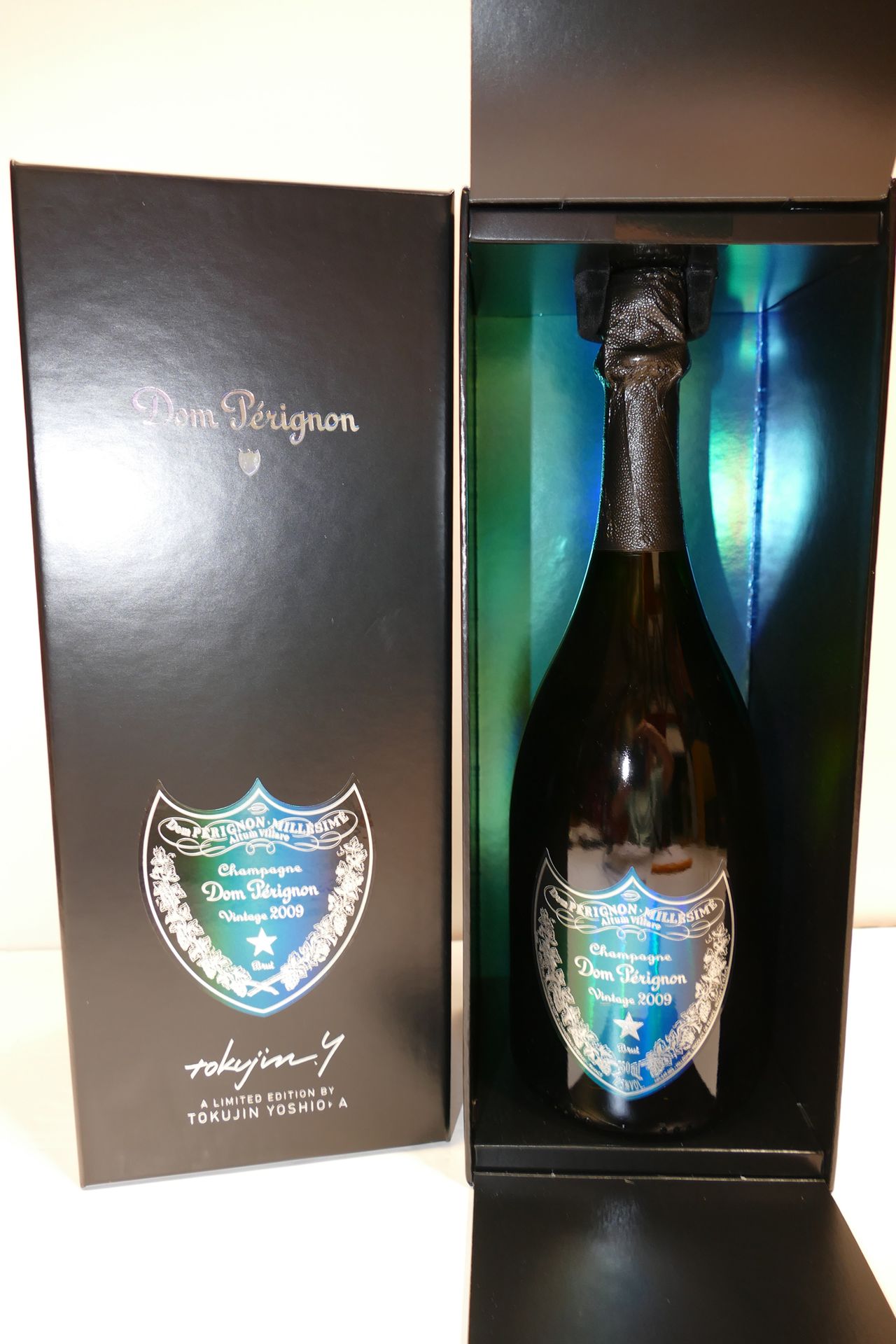 Null 1 Btle Champagne Dom Pérignon 2009 Edition limitée Tokujin Yoshioka en coff&hellip;