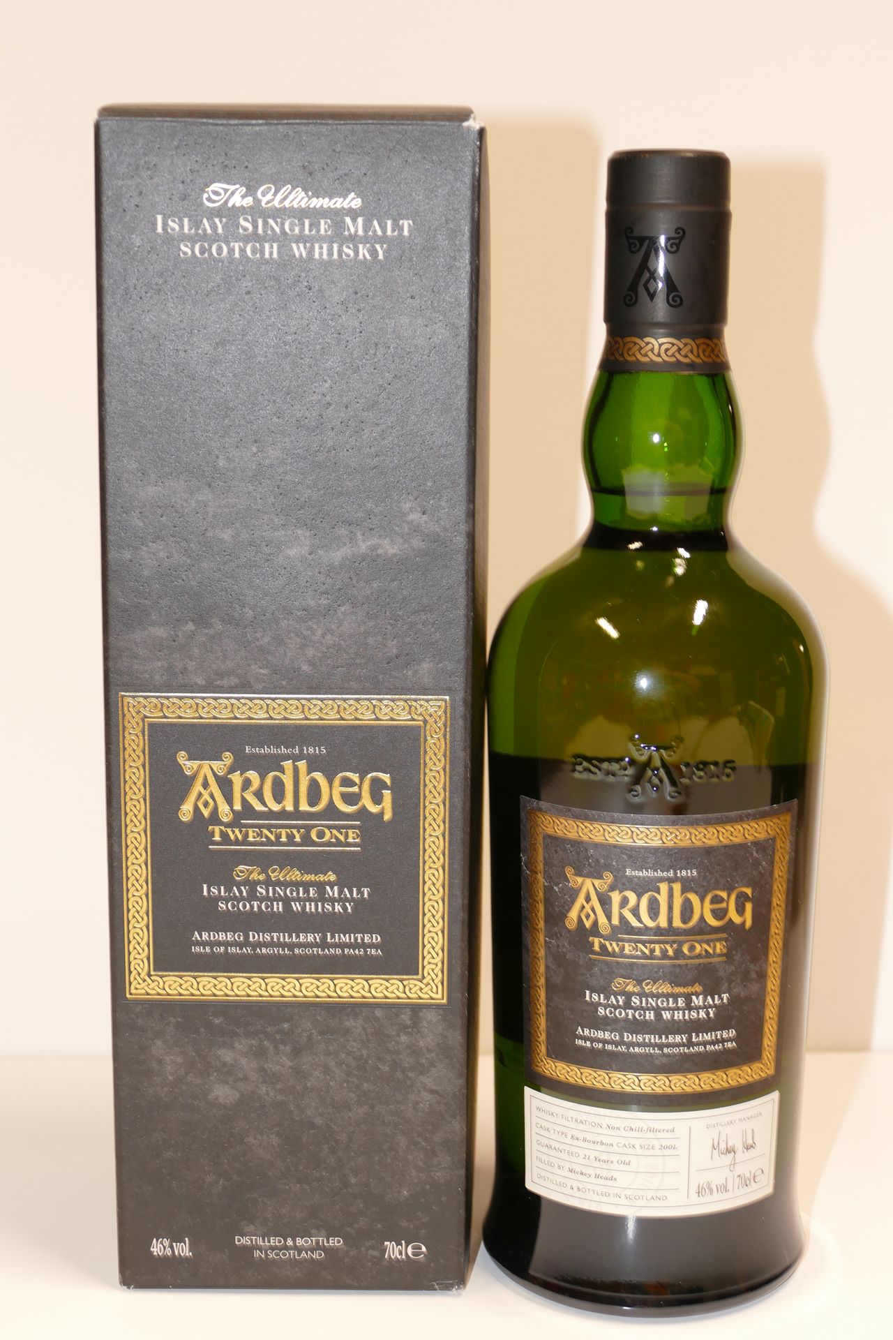 Null 1 Btle Whisky Ardberg The Ultimate 21 ans d’âge en étui Expert : Emilie Gor&hellip;