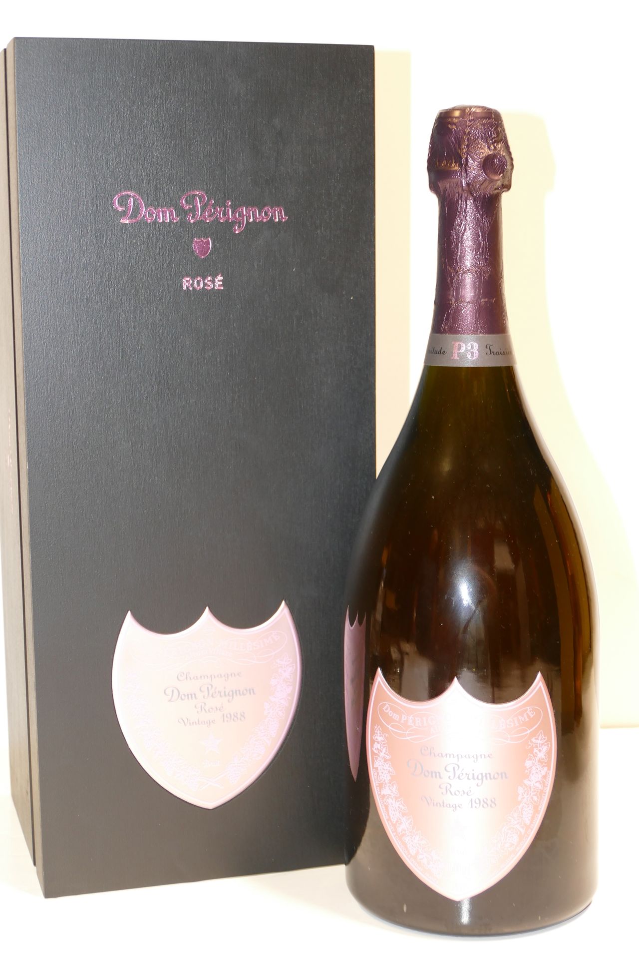 Null 1 Magnumflasche Champagne Dom Pérignon rosé P3 1988 in Holzkiste Expertin: &hellip;