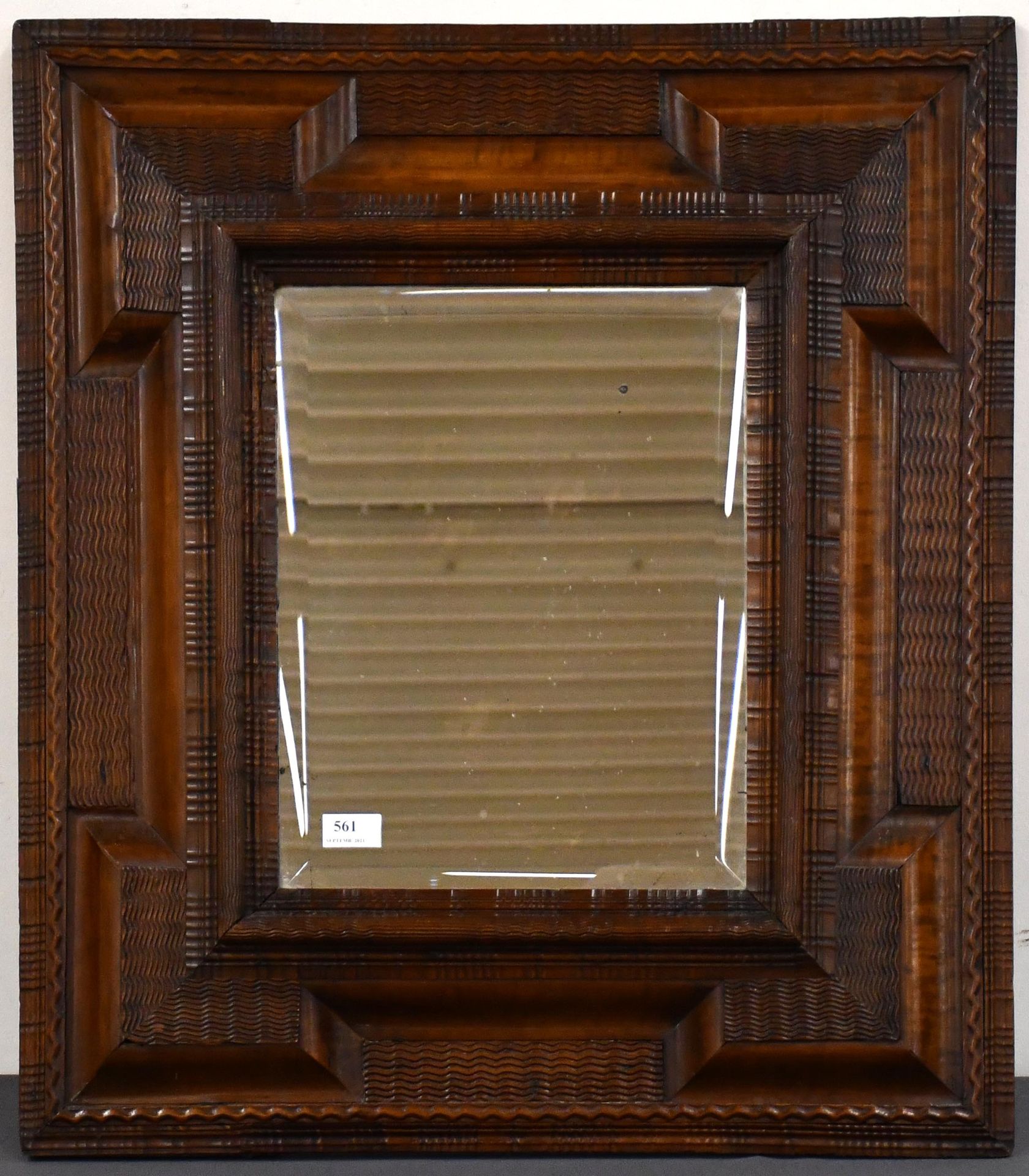 Null Geschnitzter Spiegel im Stil Louis XIII - Höhe : 75 cm