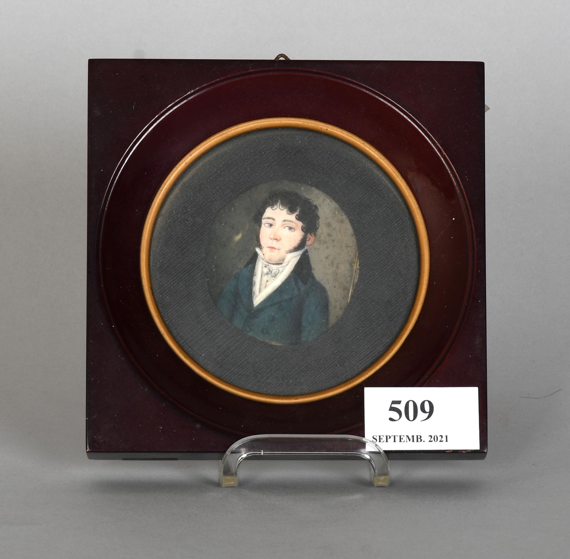 Null Isidore Very

Miniature medallion portrait from the 19th century. Diameter &hellip;