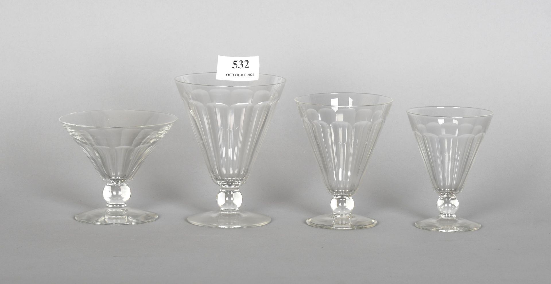 Null Val Saint-Lambert

Part of a "Eurel" crystal glass set. Including 42 glasse&hellip;