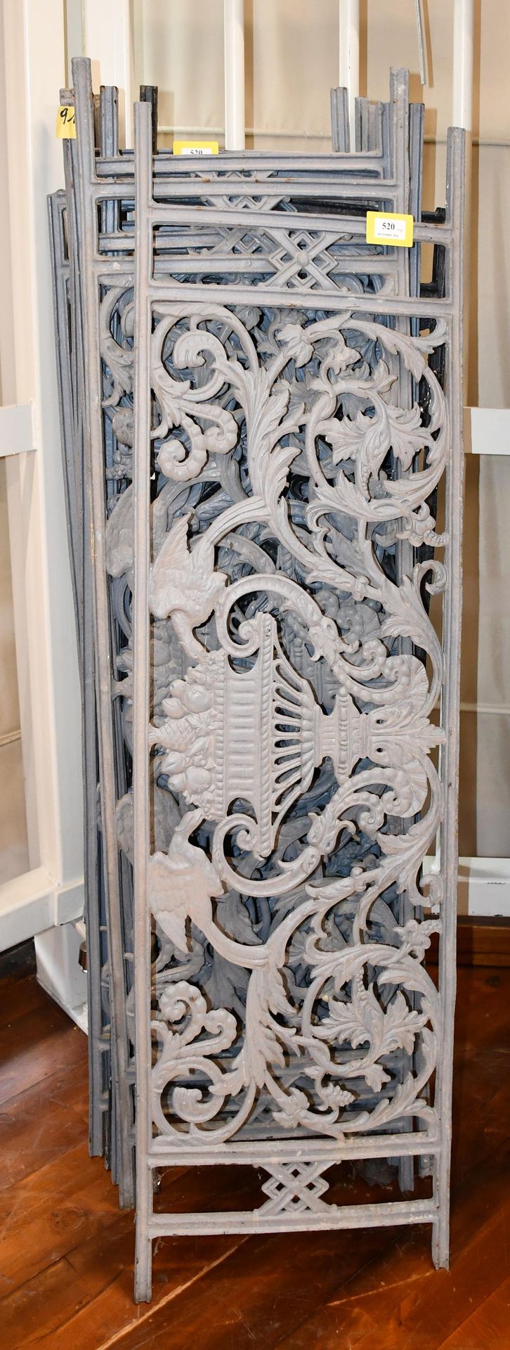 Null Set of eleven openwork cast iron transoms - Dimensions : 40 cm x 130 cm