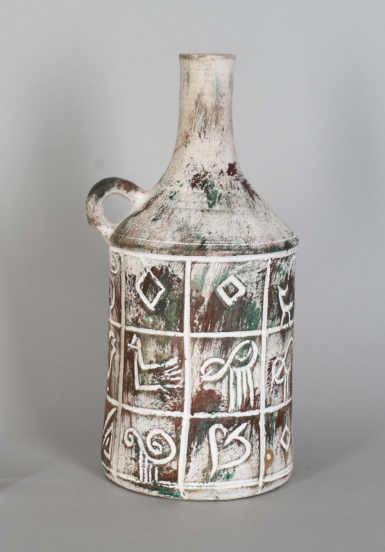Null Jacques Blin

染色的陶瓷瓶花瓶。签名。颈部有轻微的缺口。

高度：33厘米。