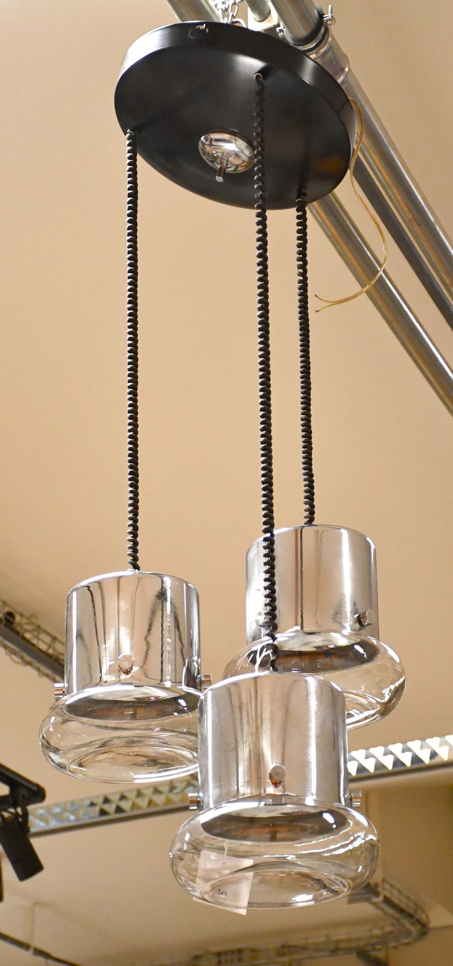 Null Vintage chrome-plated three-light pendant with glass globes