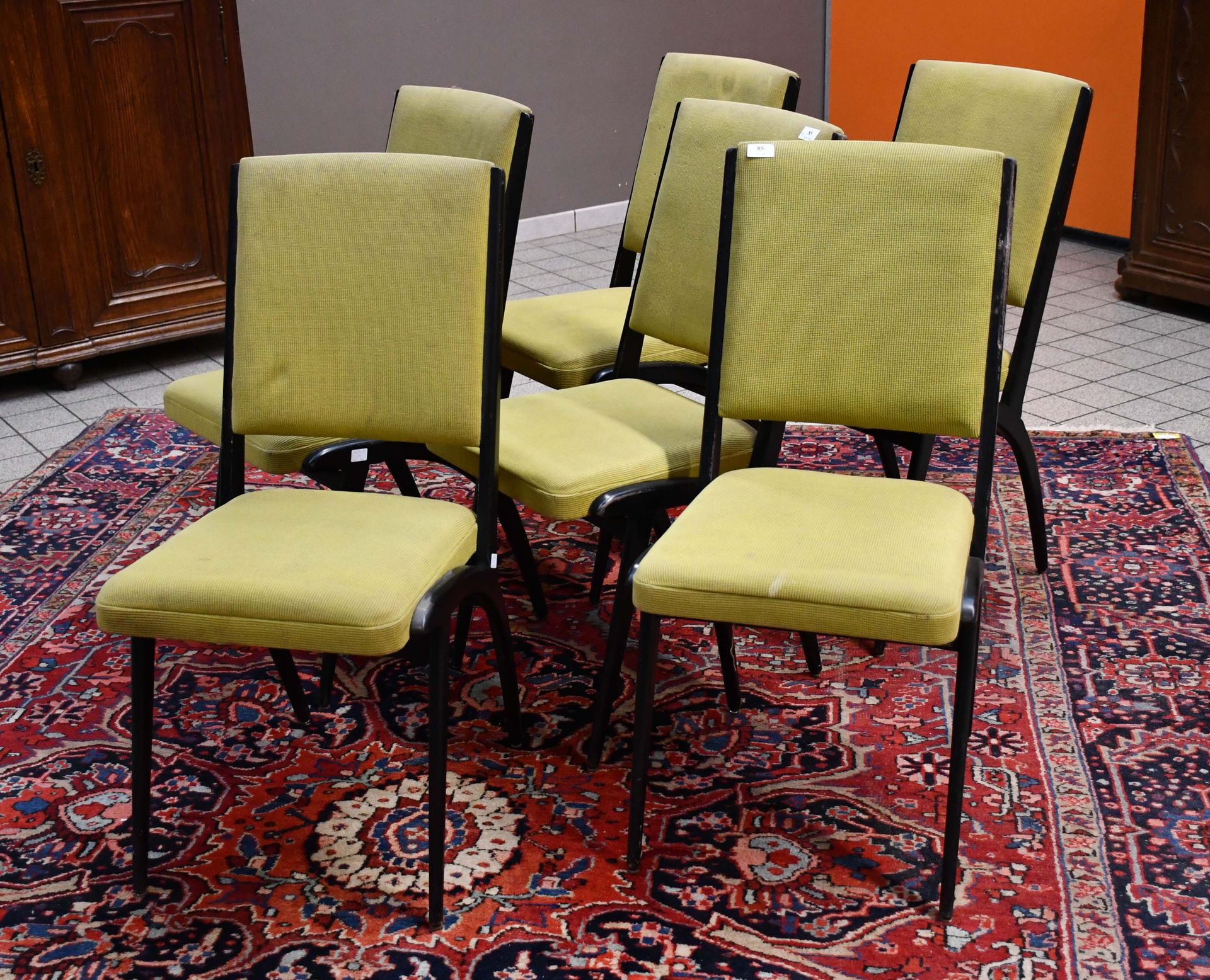 Null Series of six vintage black lacquered chairs in the spirit of Gio Ponti