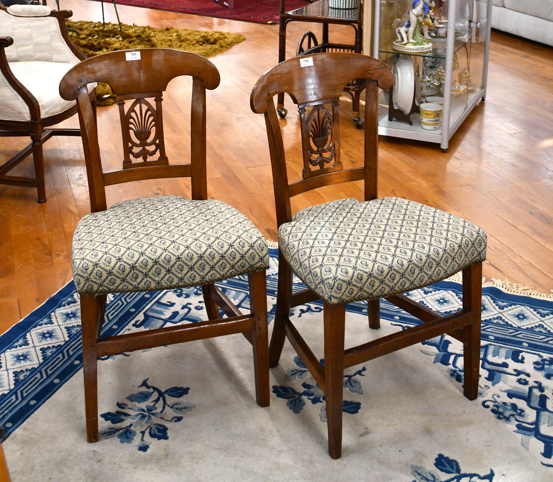 Null Pair of Directoire chairs in cherry wood, with openwork back