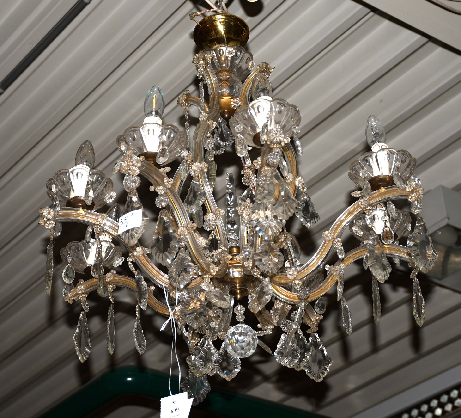Null Marie-Thérèse chandelier with eight arms of light