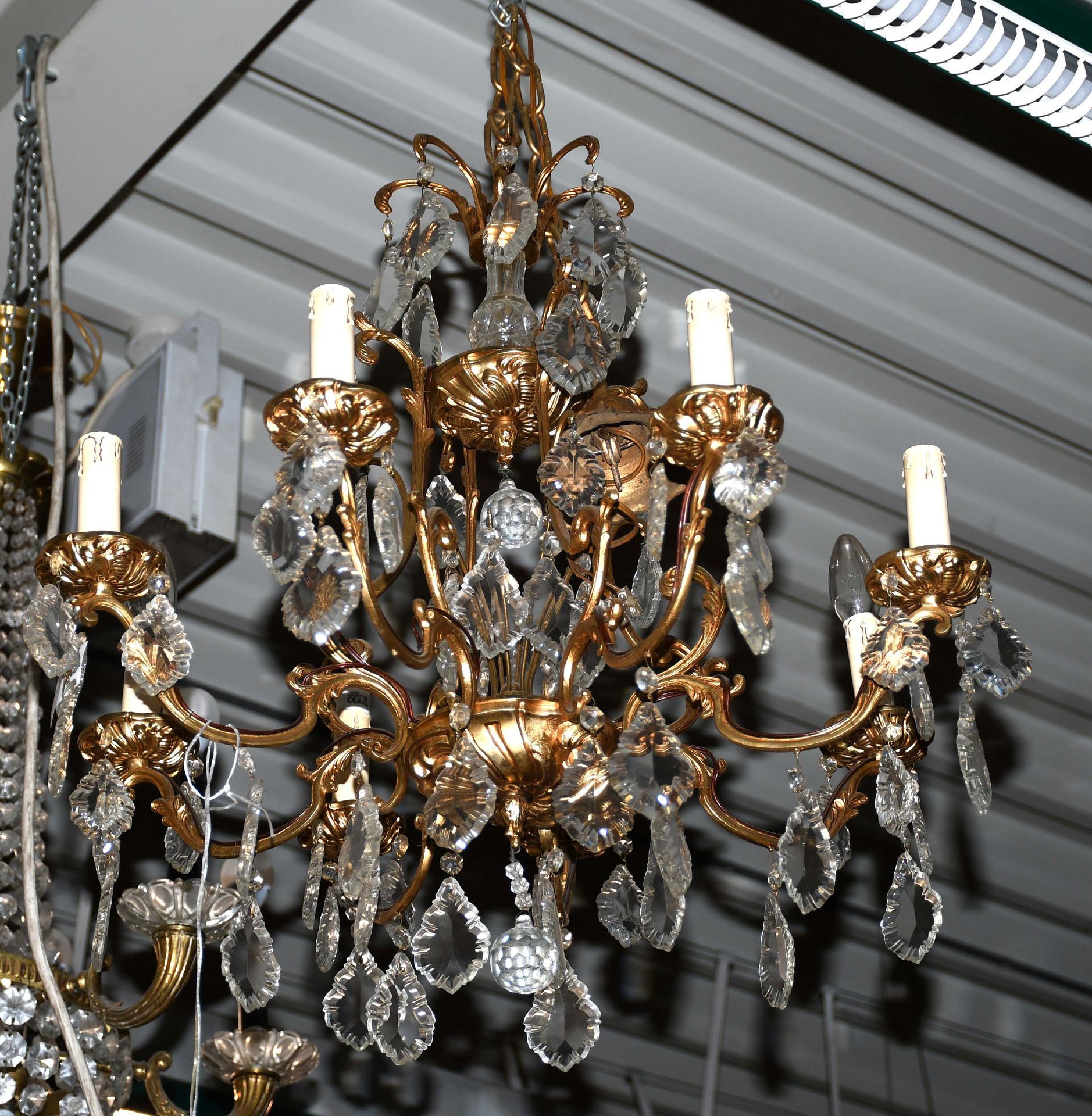 Null Chandelier in bronze and gilded brass and crystal charms, with eight arms o&hellip;