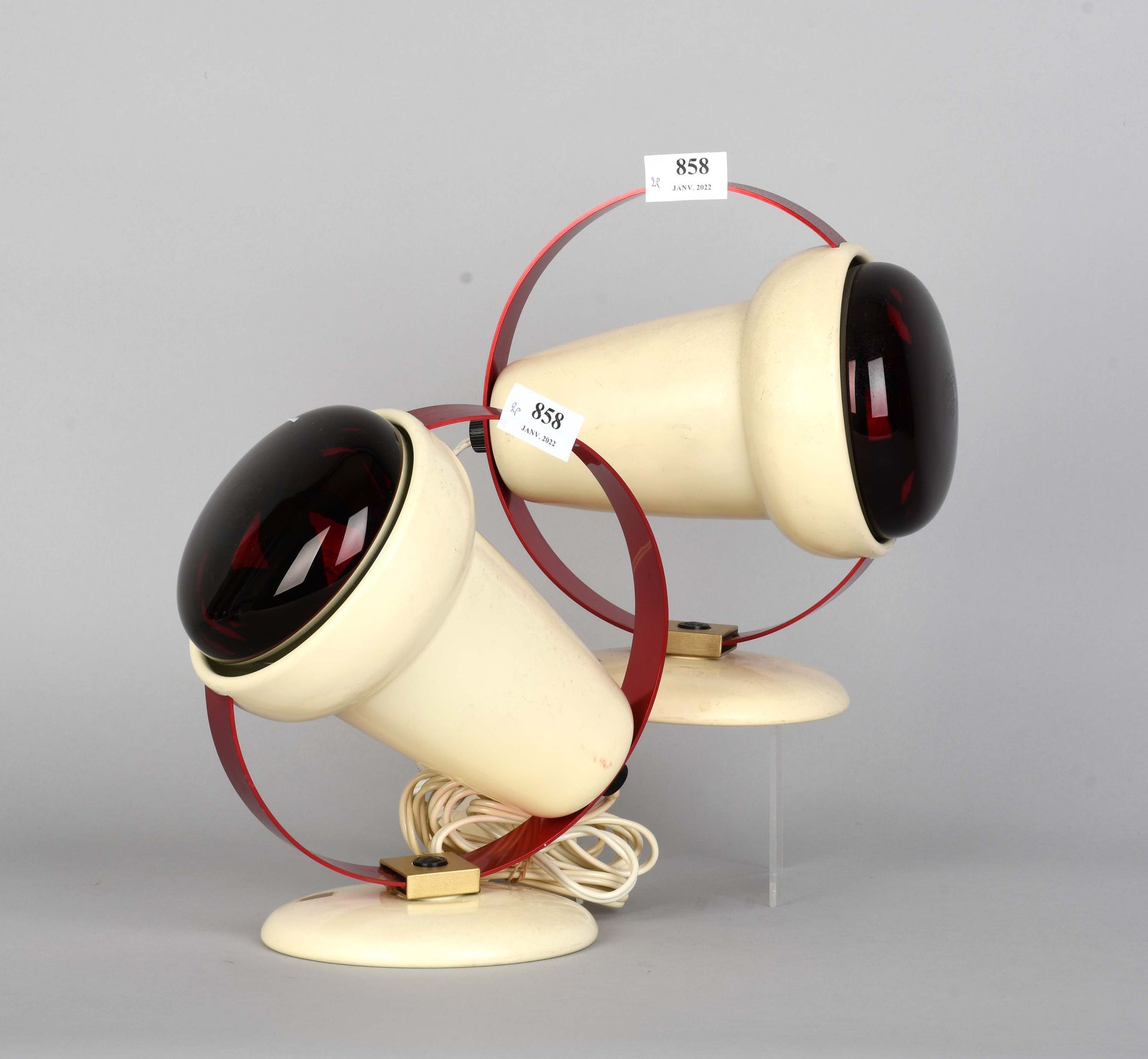 Null Charlotte Perriand / Philips

Pair of heating lamps "Infraphil".