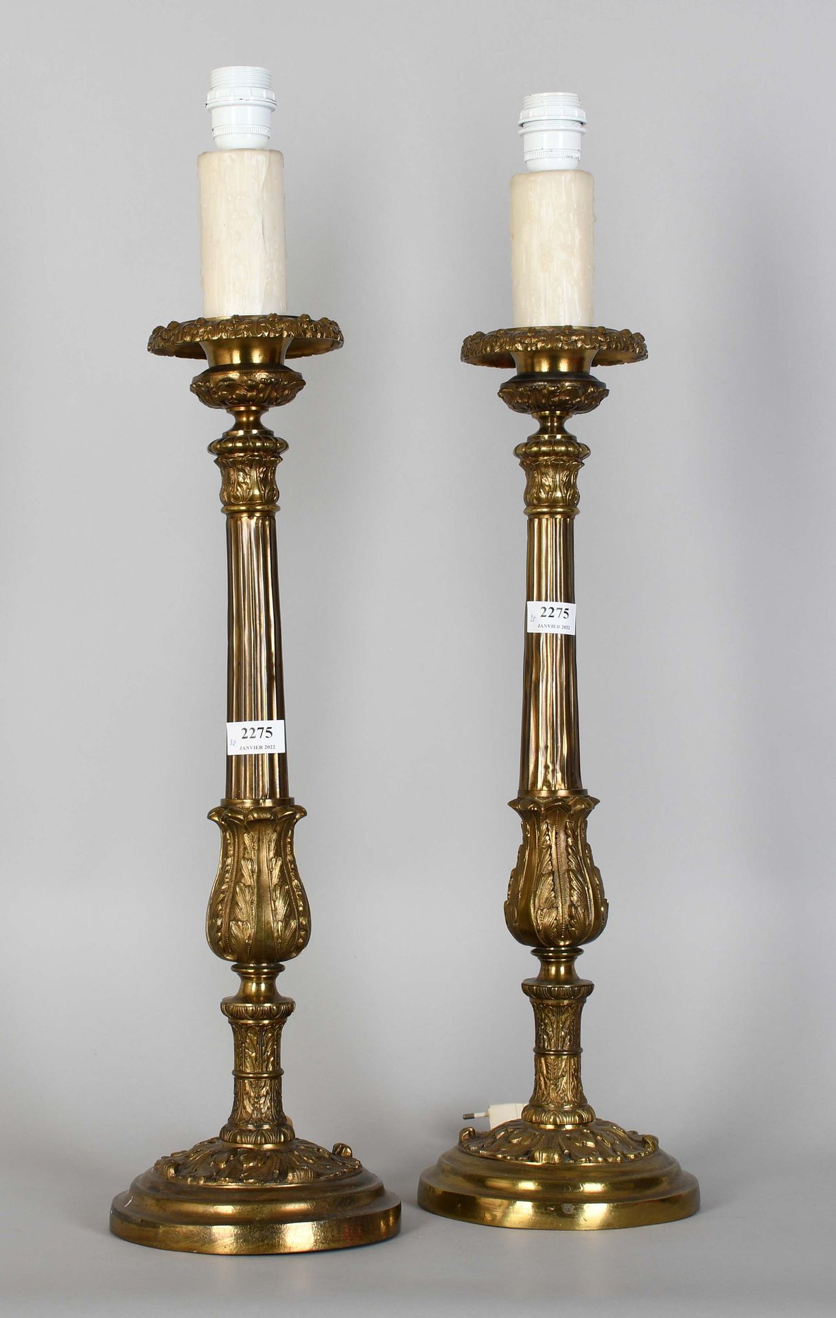 Null Pair of brass lamp posts with fluted shafts